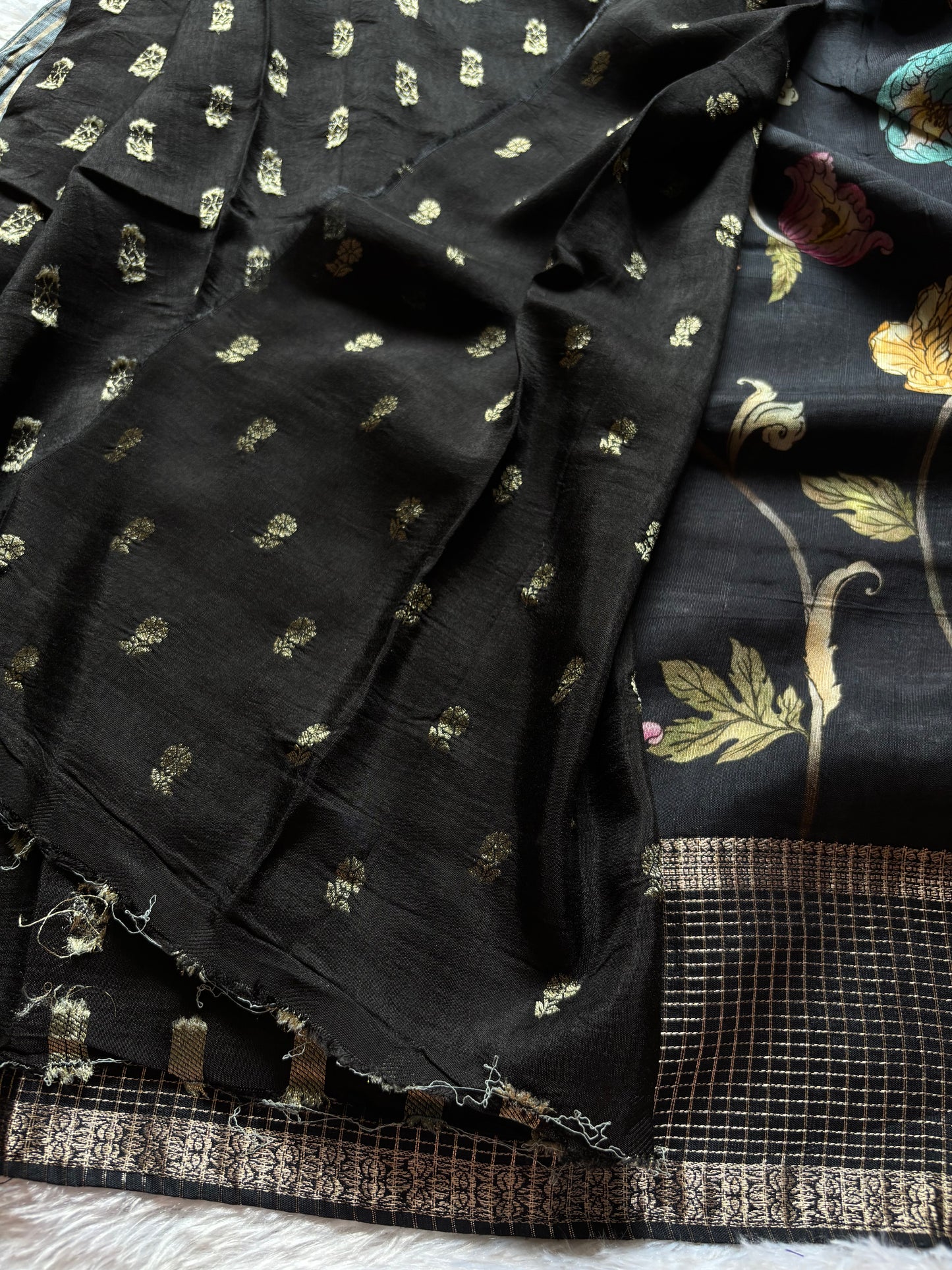 SS119 : Printed Black