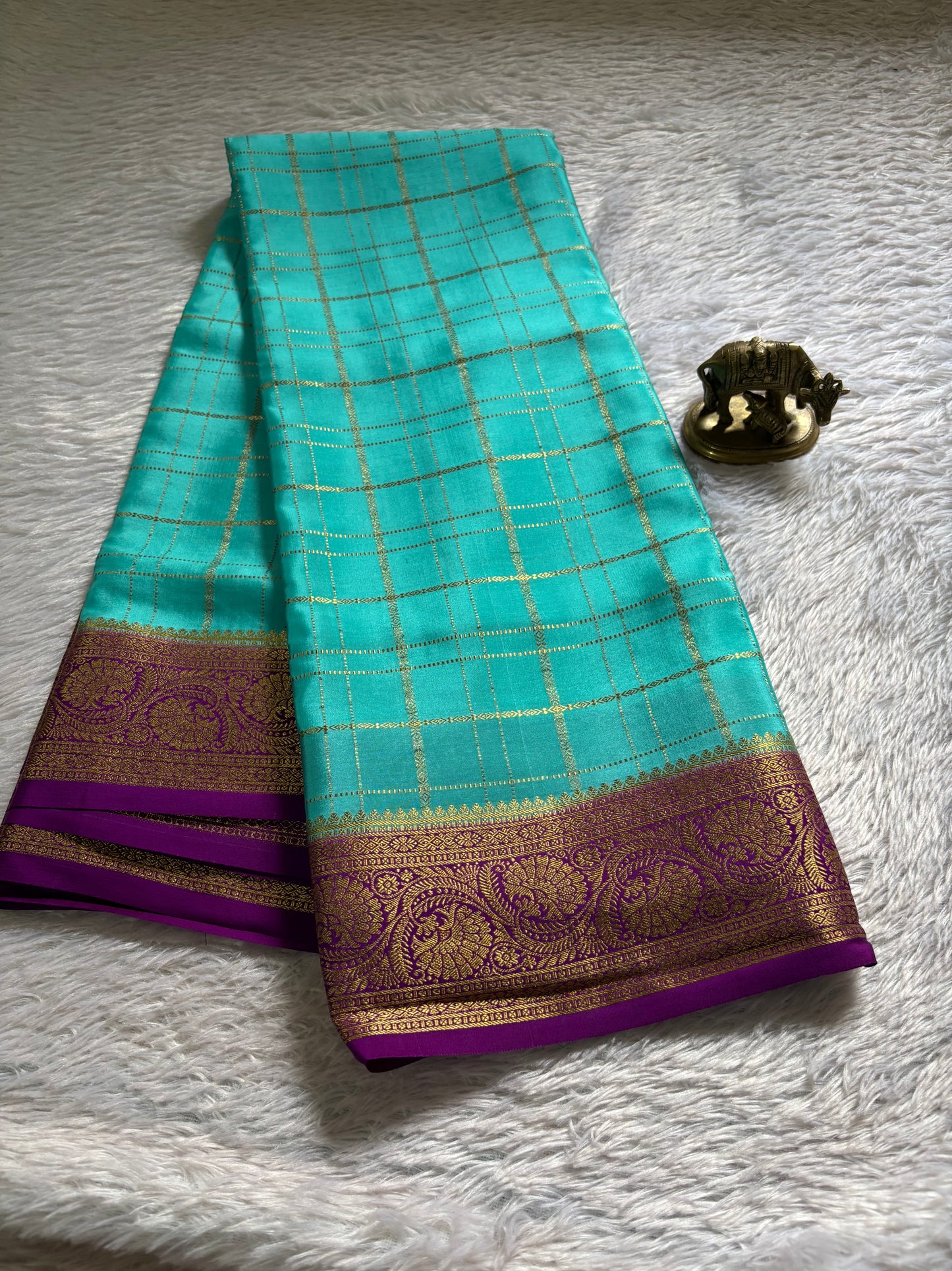 Kusuma (2D) : Sea blue-purple