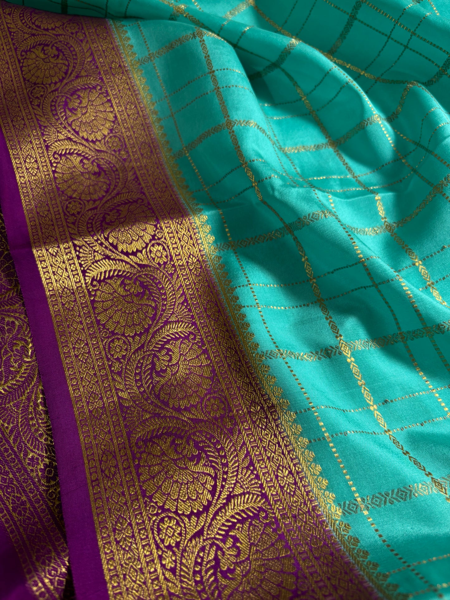 Kusuma (2D) : Sea blue-purple