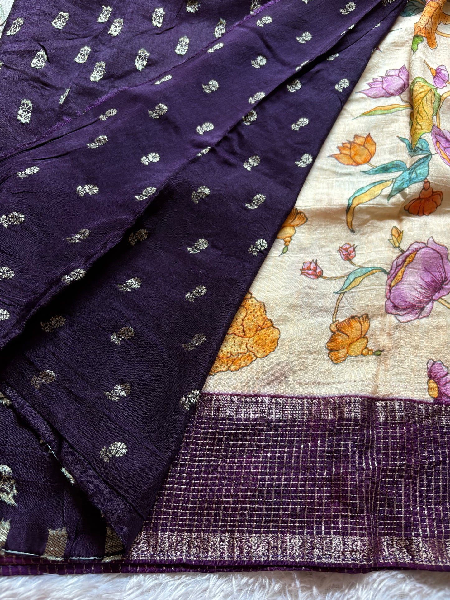 SS119 : Printed Off white-dark purple