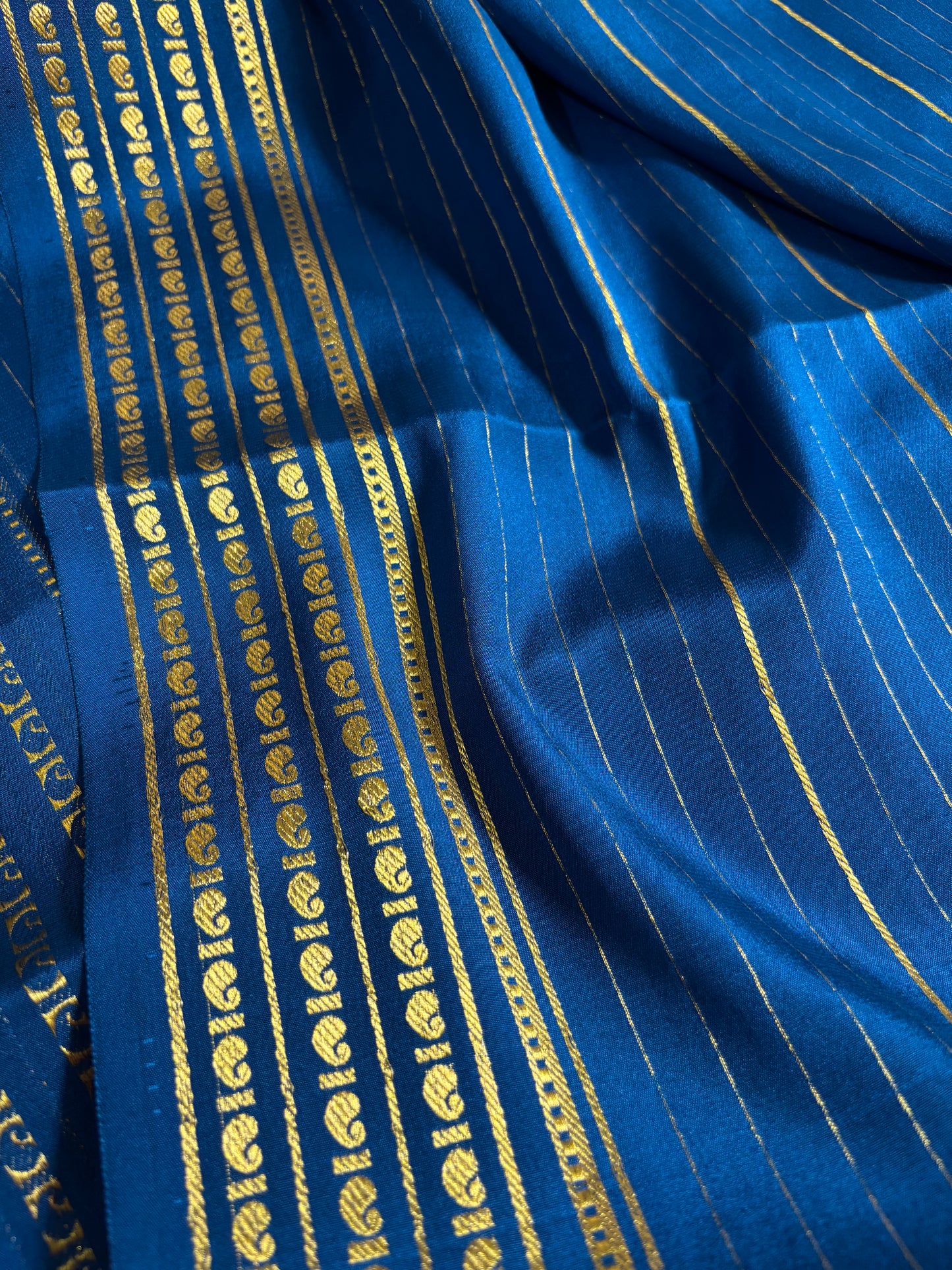Meghana : Solid Dark blue