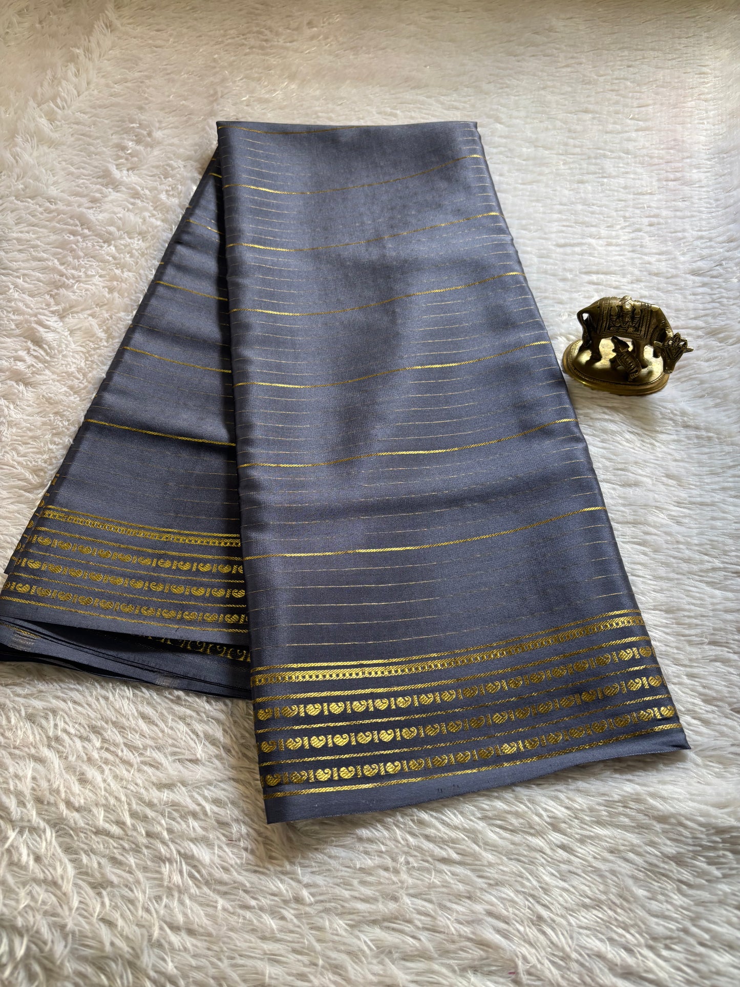 Meghana : Solid Steel grey