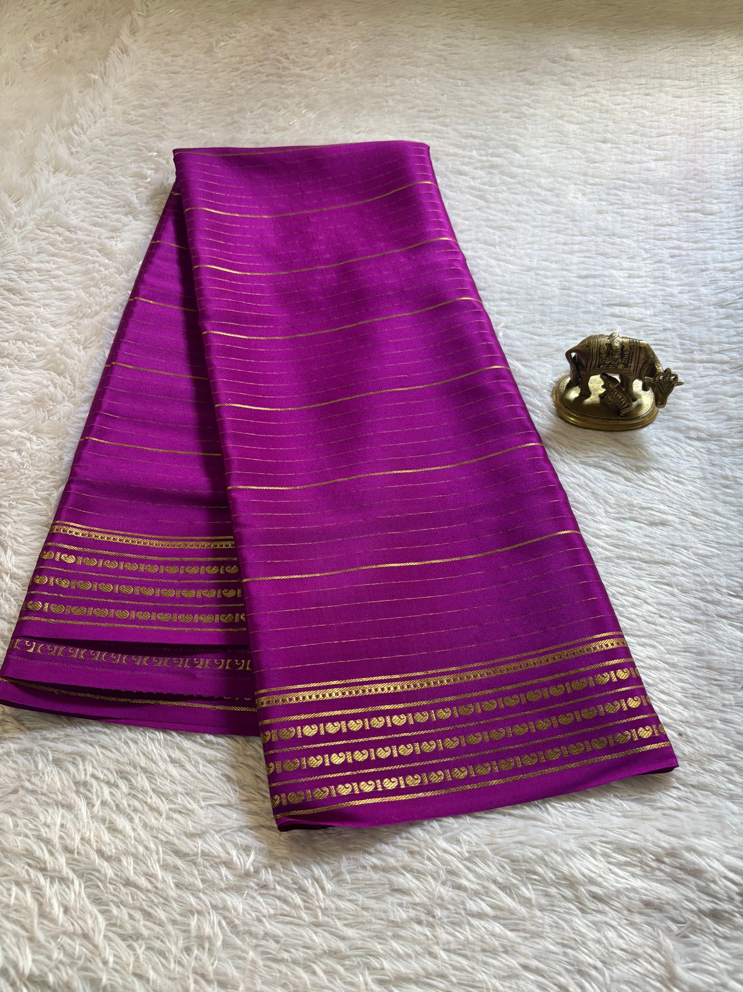Meghana : Solid Magenta