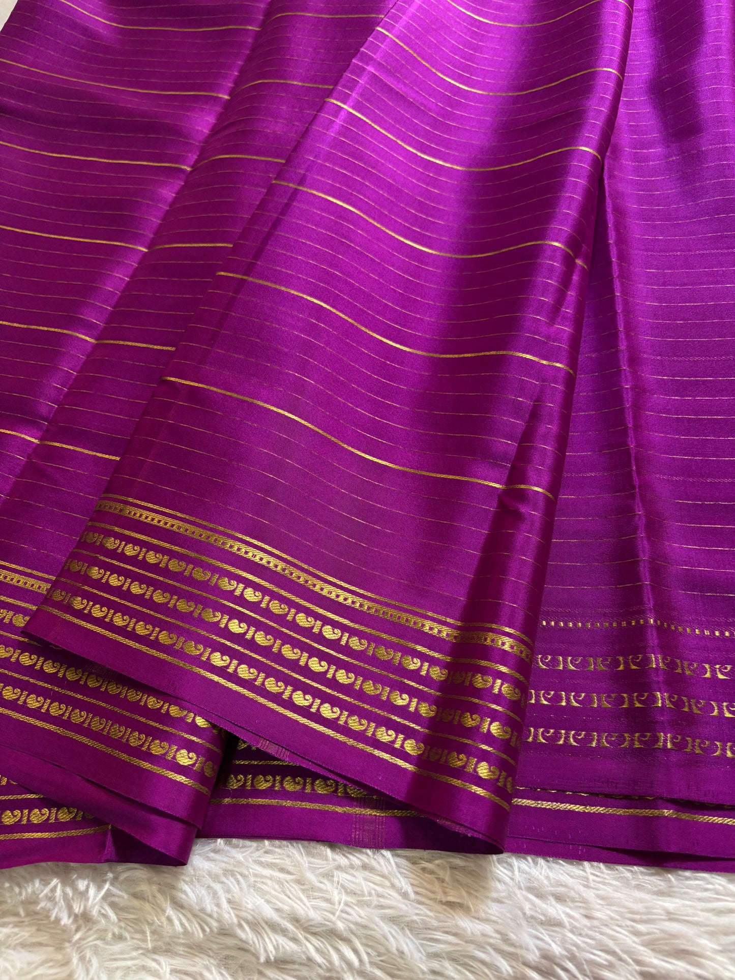 Meghana : Solid Magenta