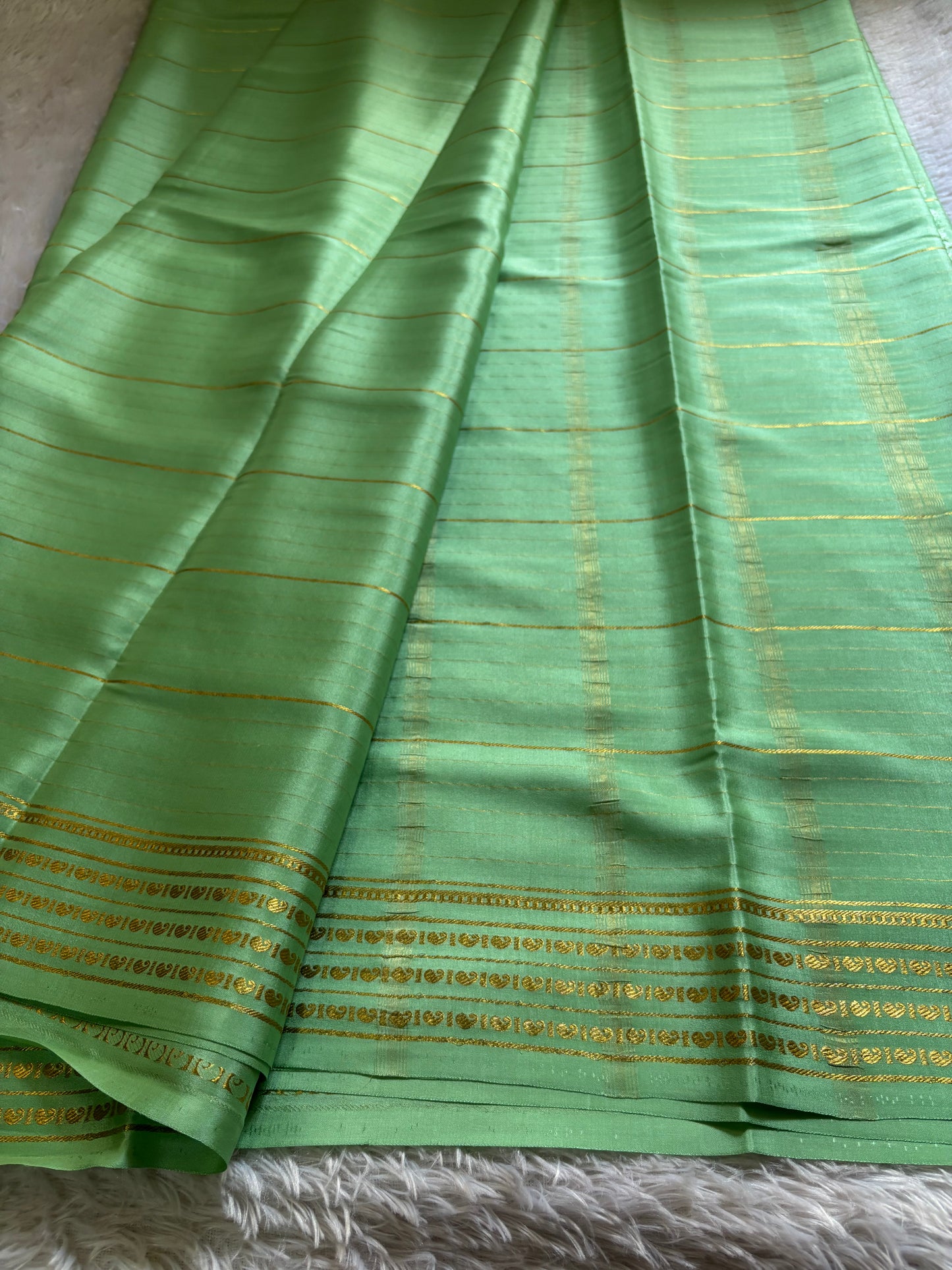 Meghana : Solid Mint green