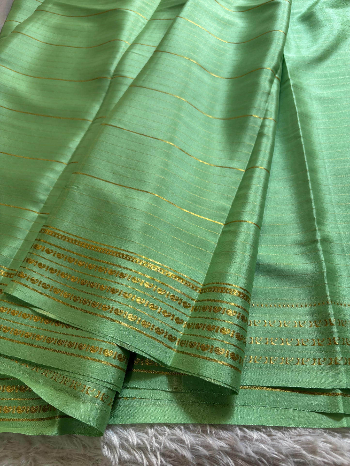 Meghana : Solid Mint green