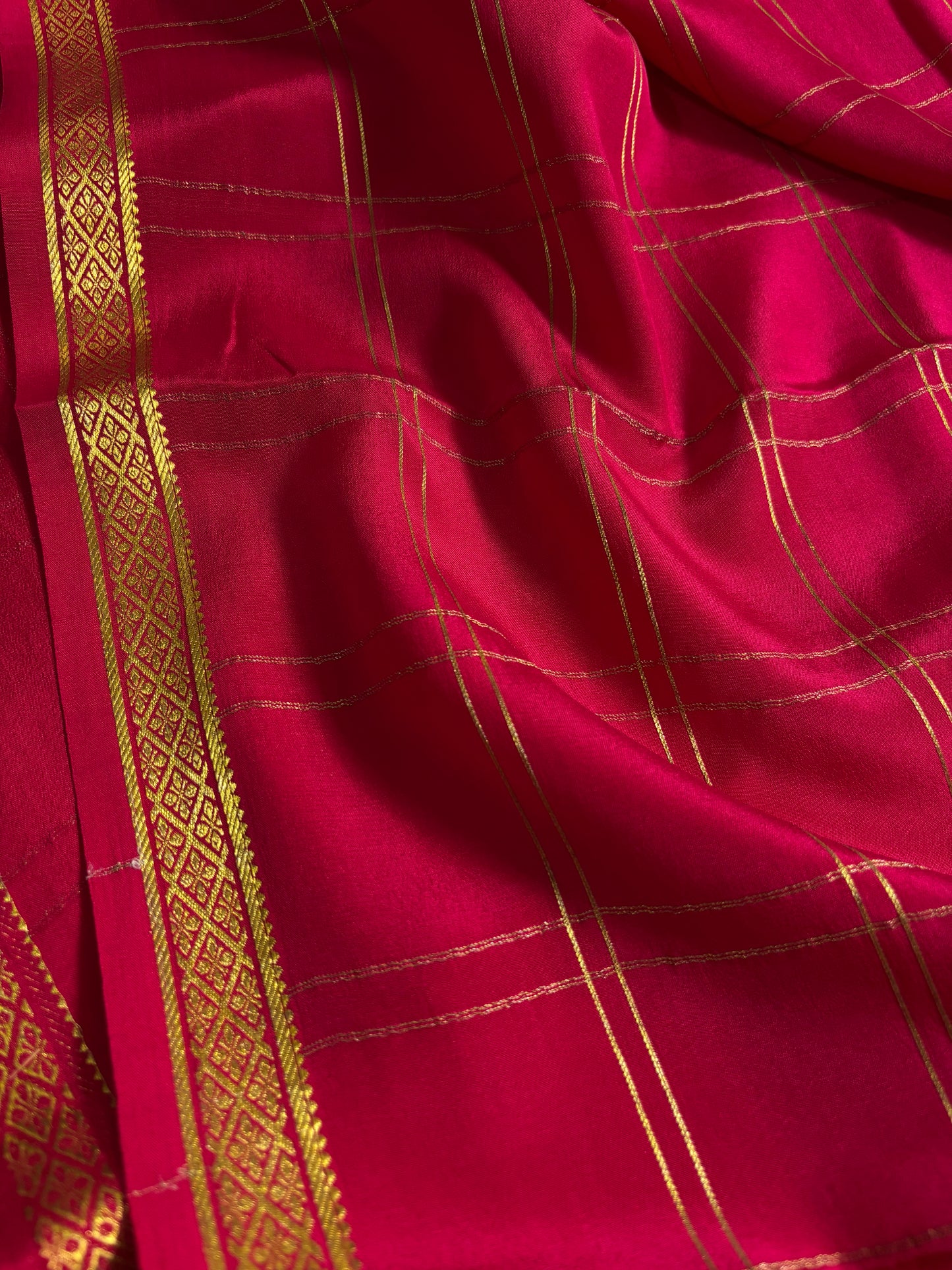 Supriya : Solid Dark pink