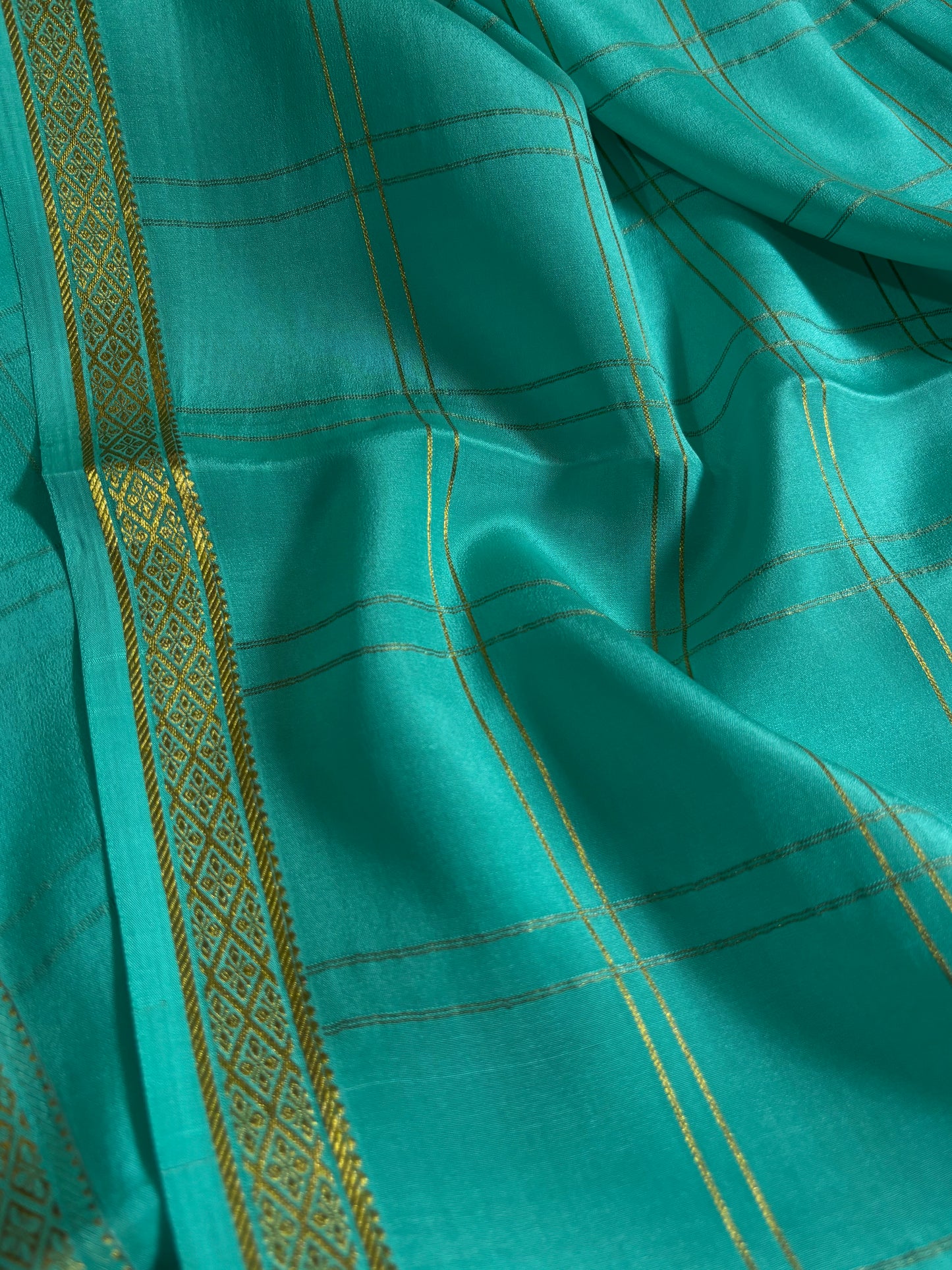 Supriya : Solid Sea blue