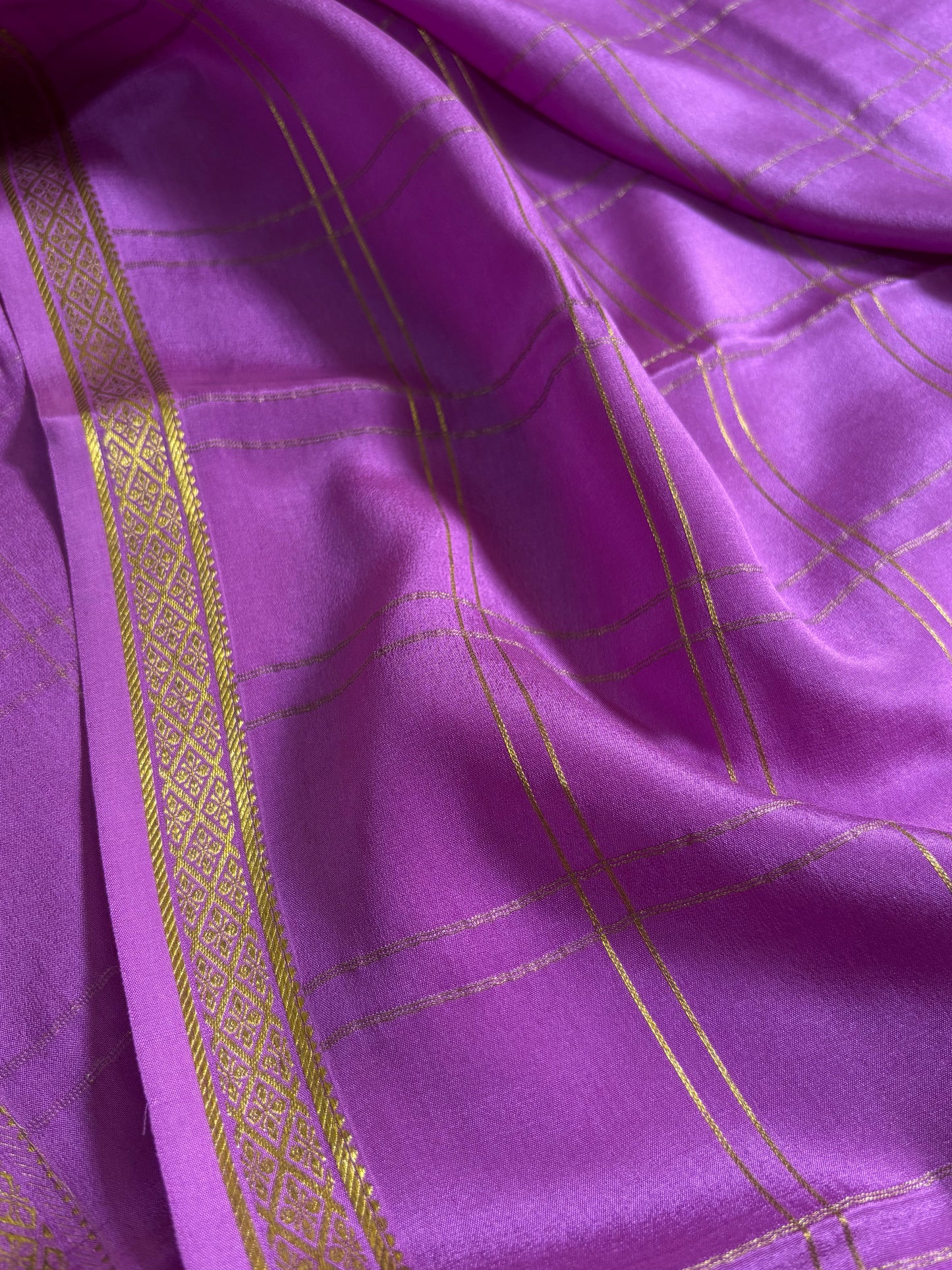 Supriya : Solid Lavender