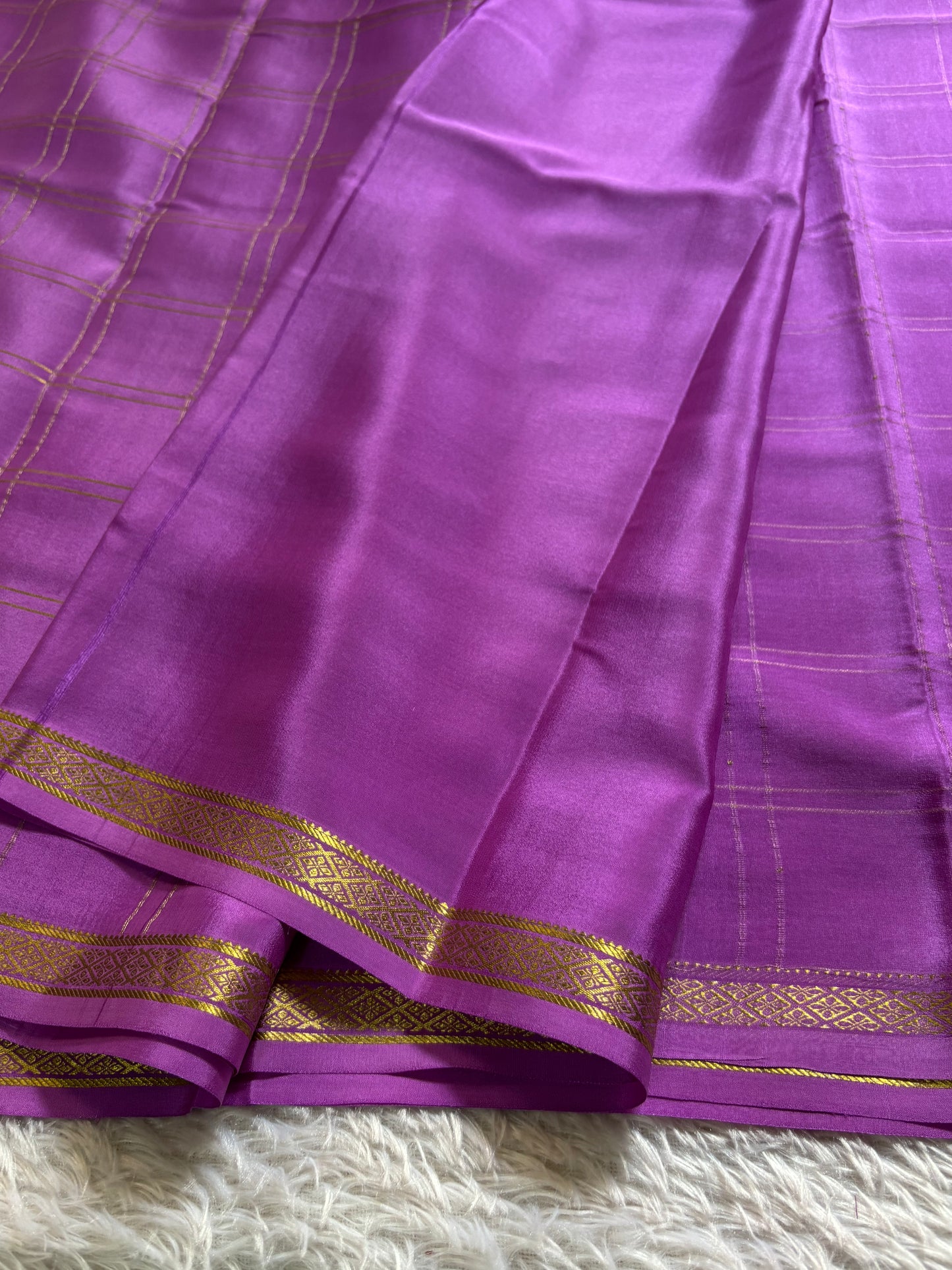 Supriya : Solid Lavender
