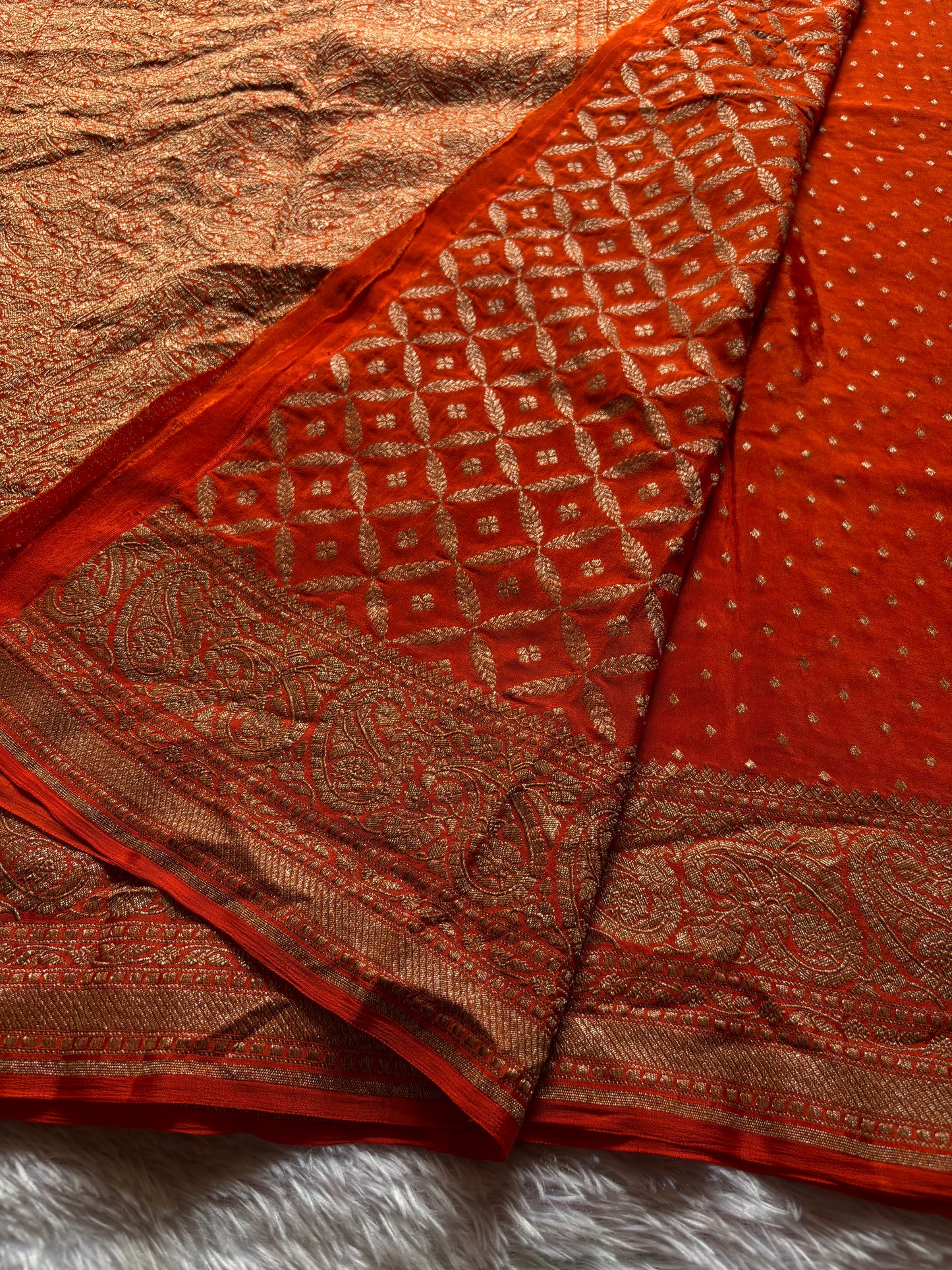 Menaka : Solid Dark orange