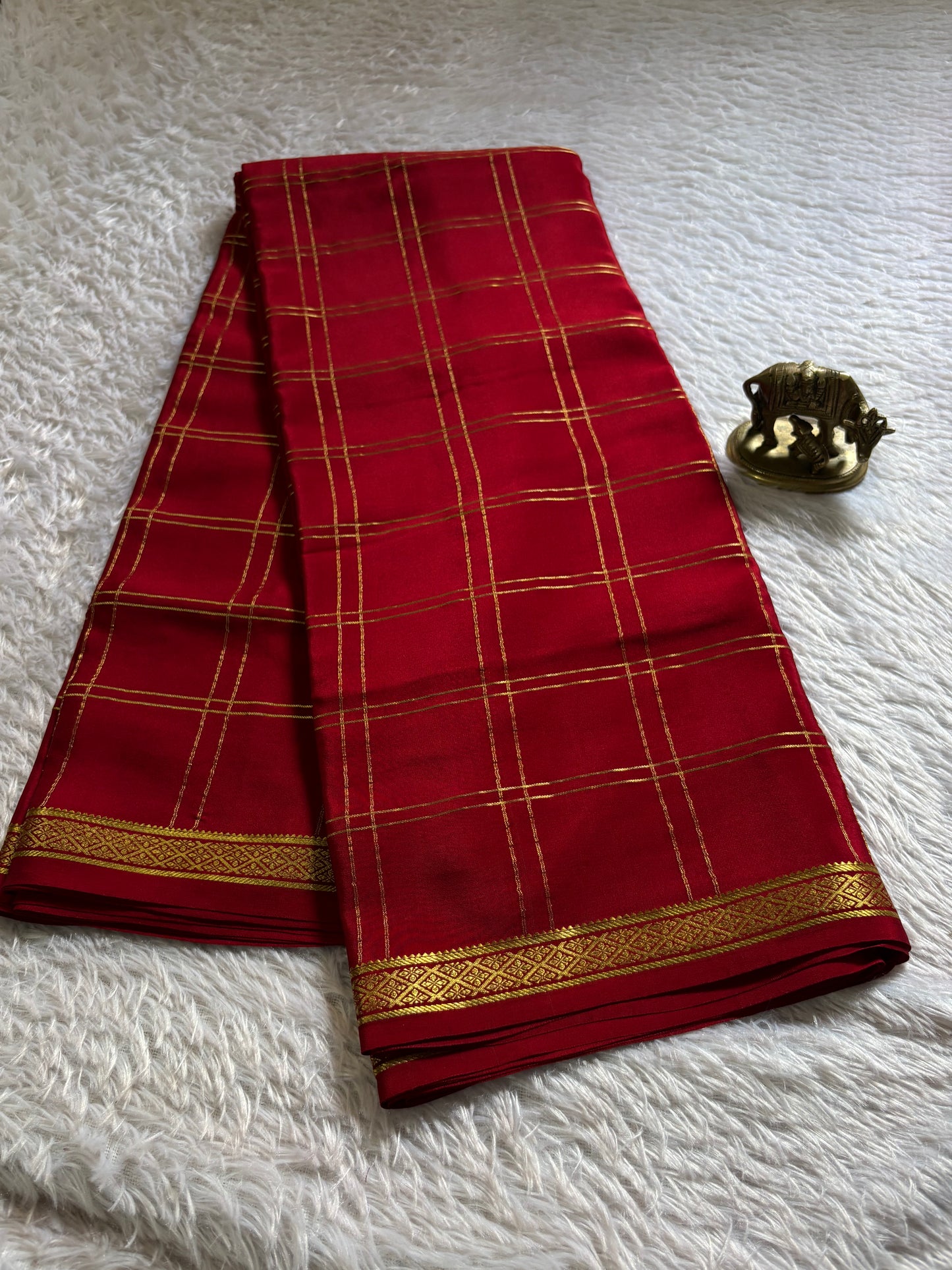 Supriya : Solid Dark red