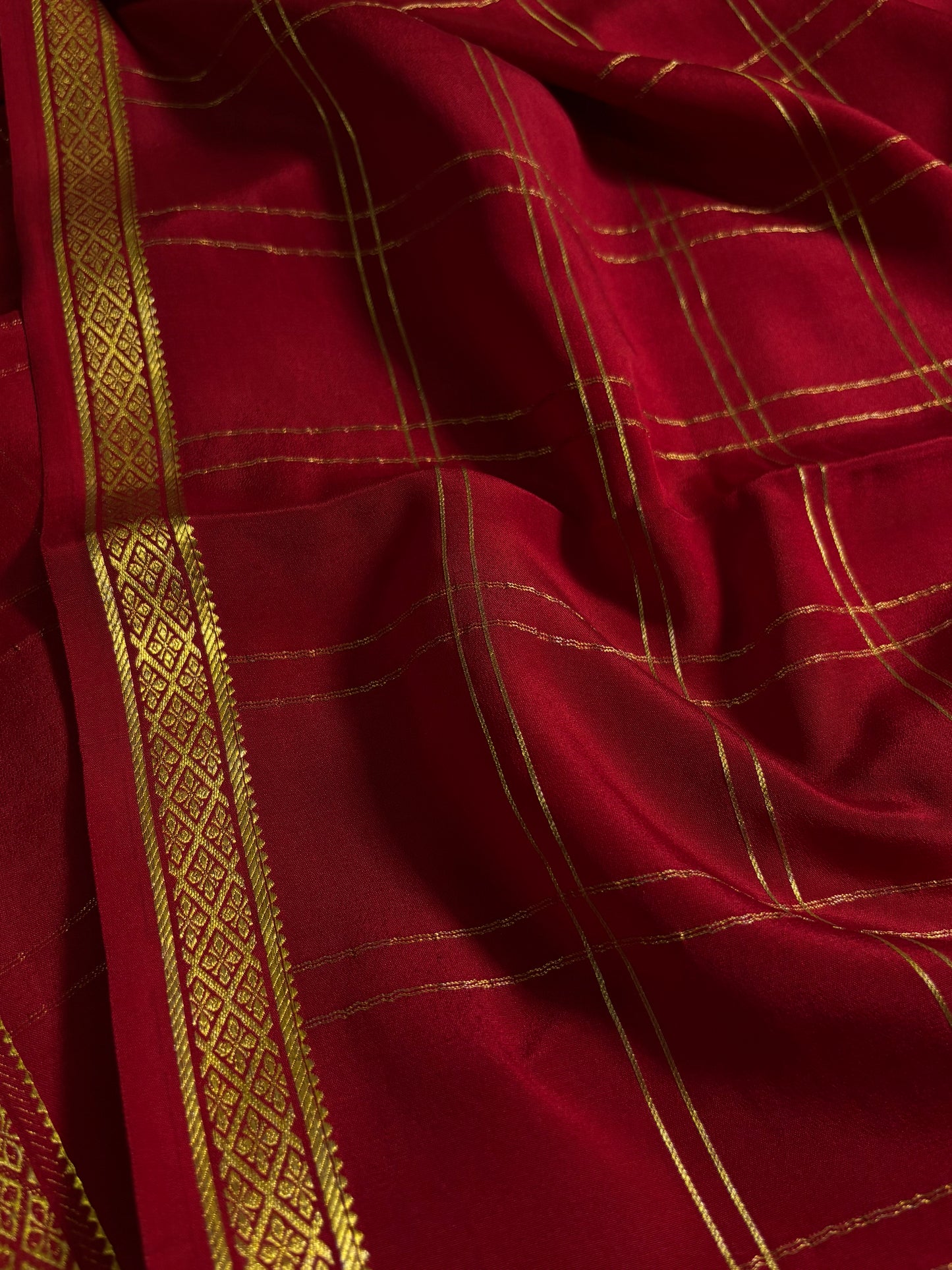 Supriya : Solid Dark red