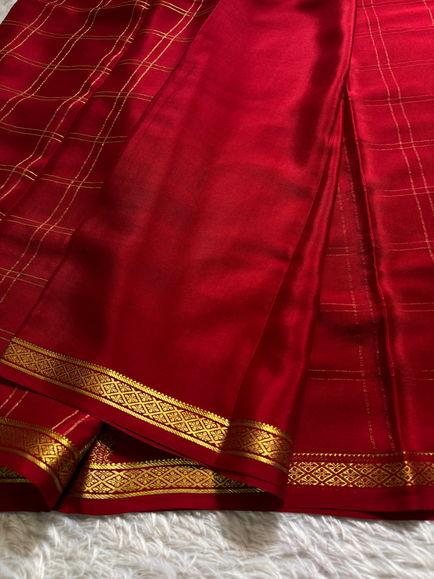 Supriya : Solid Dark red