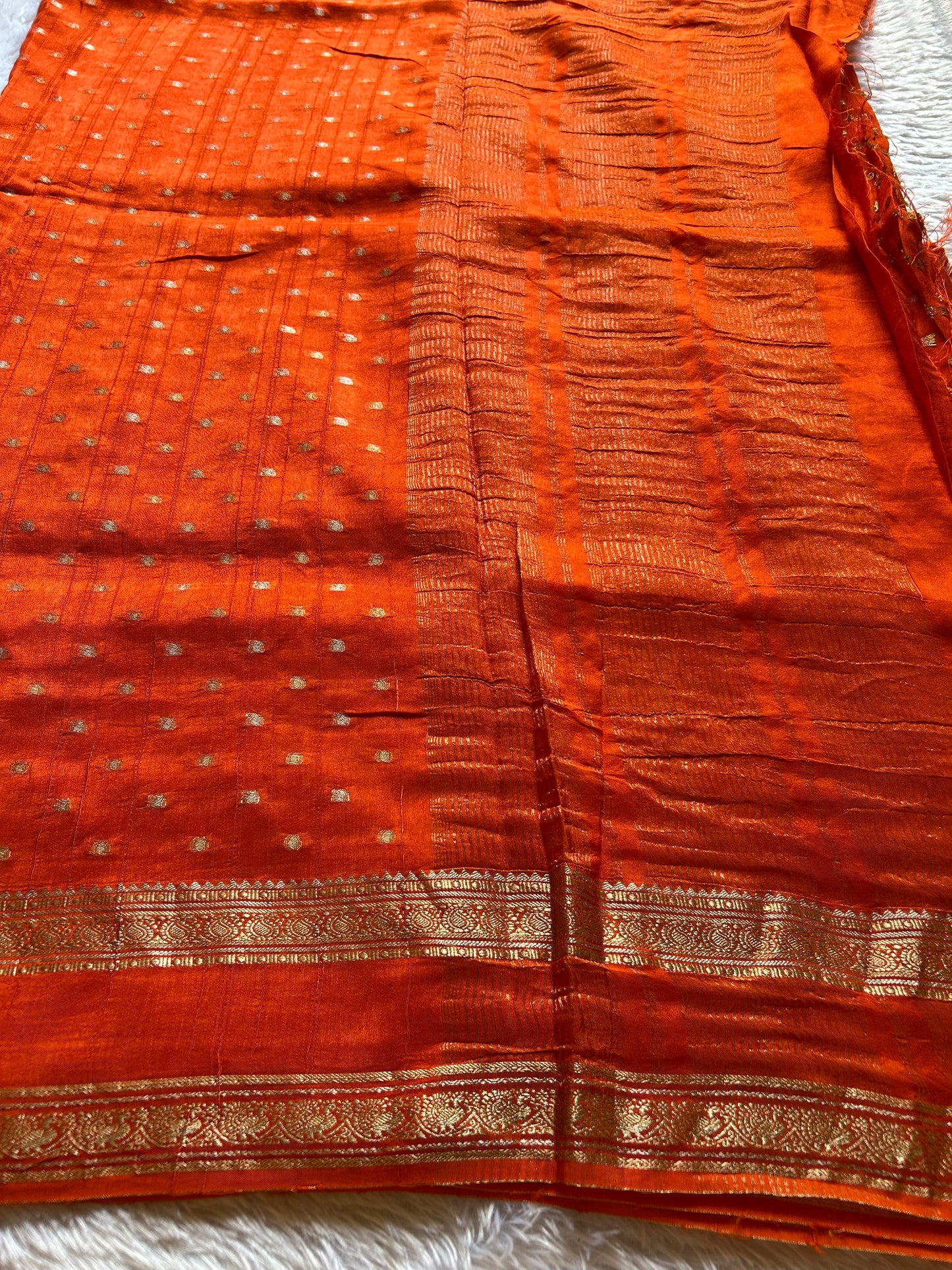 SS101 : Solid Orange