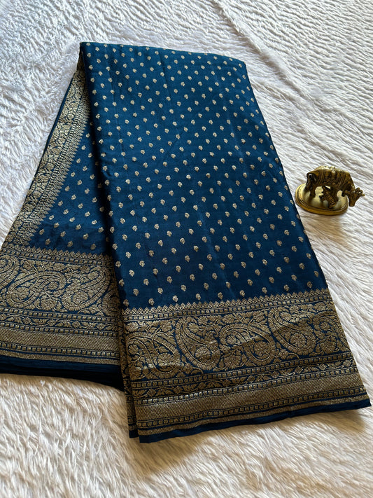 Menaka : Solid Dark blue