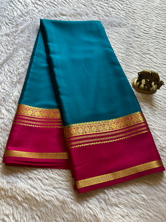 Daamini (2D) : Teal blue-pink