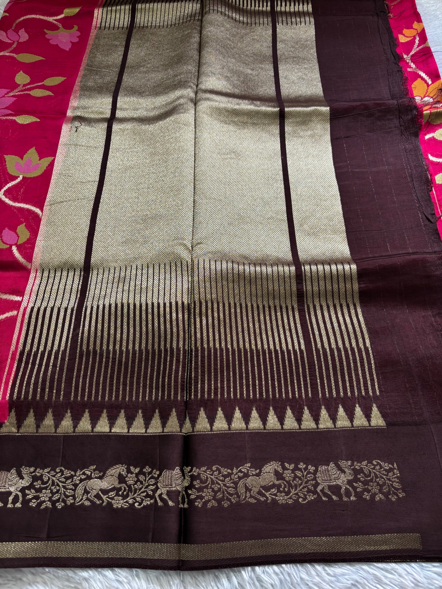 SS134 (2D) : Pink-deep brown