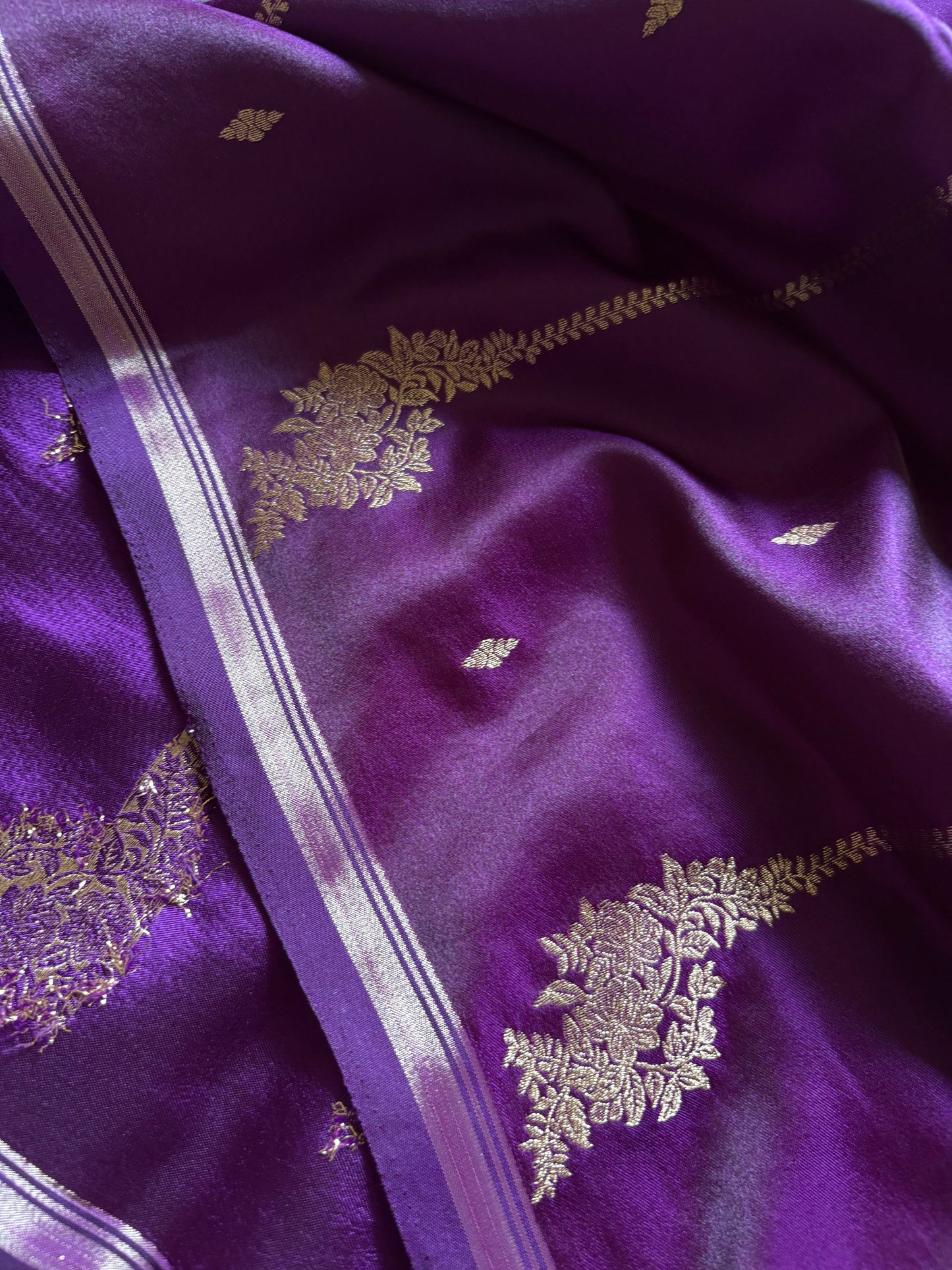 SS114 : Solid Purple