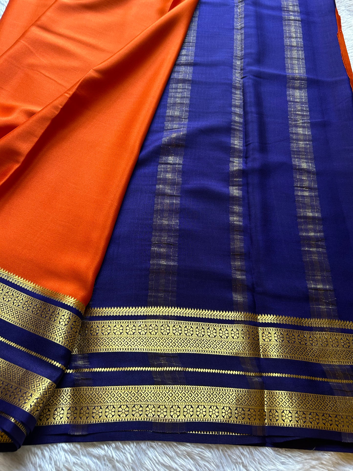 Raagini (2D) : Orange-dark blue
