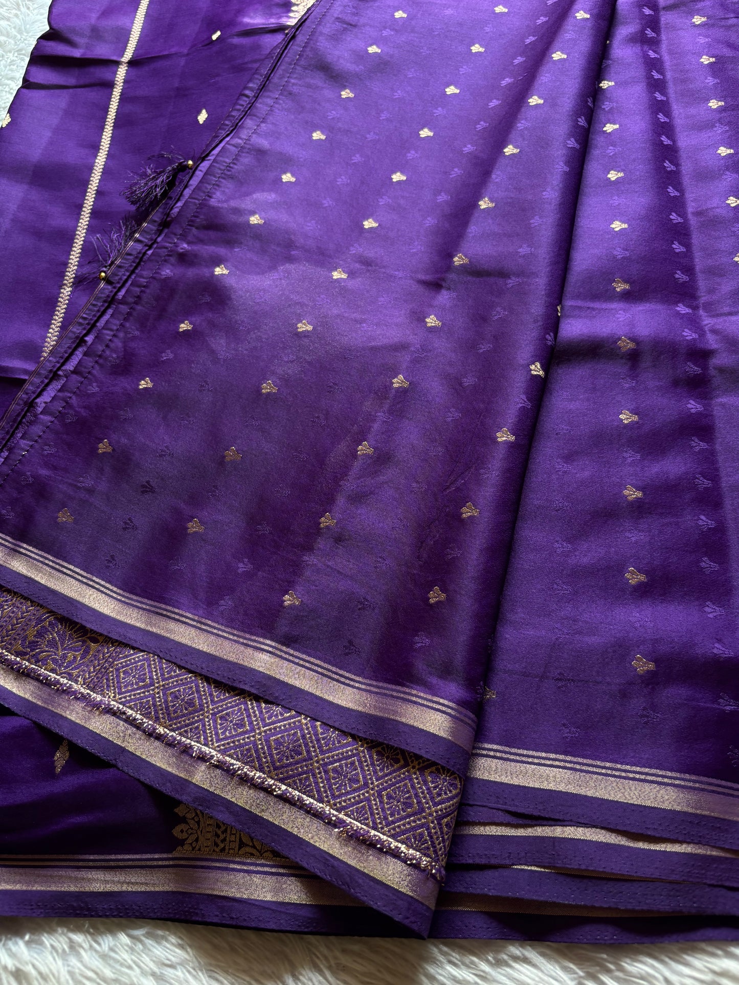 SS114 : Solid Violet