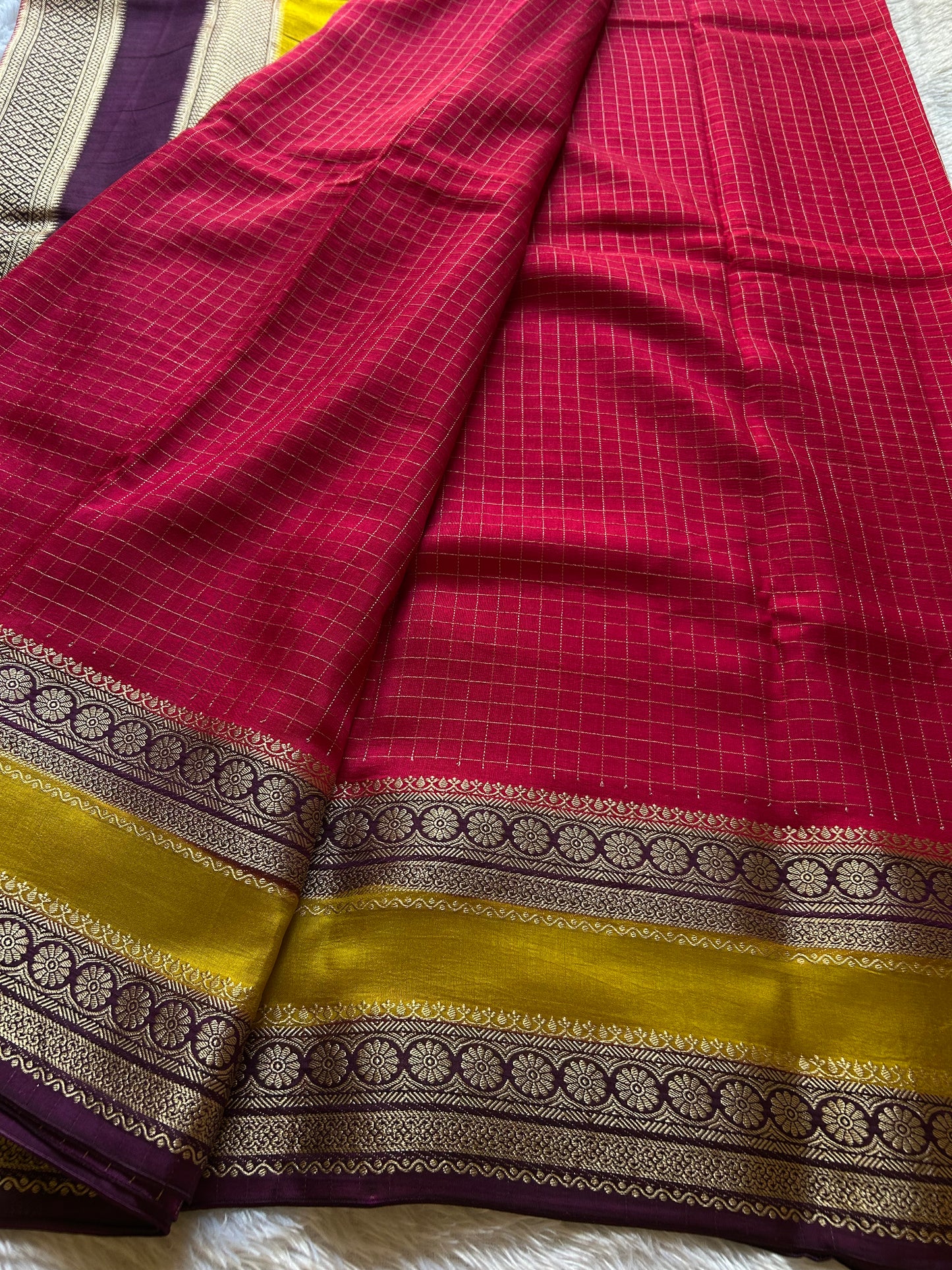 SS105 : Pink-olive-wine