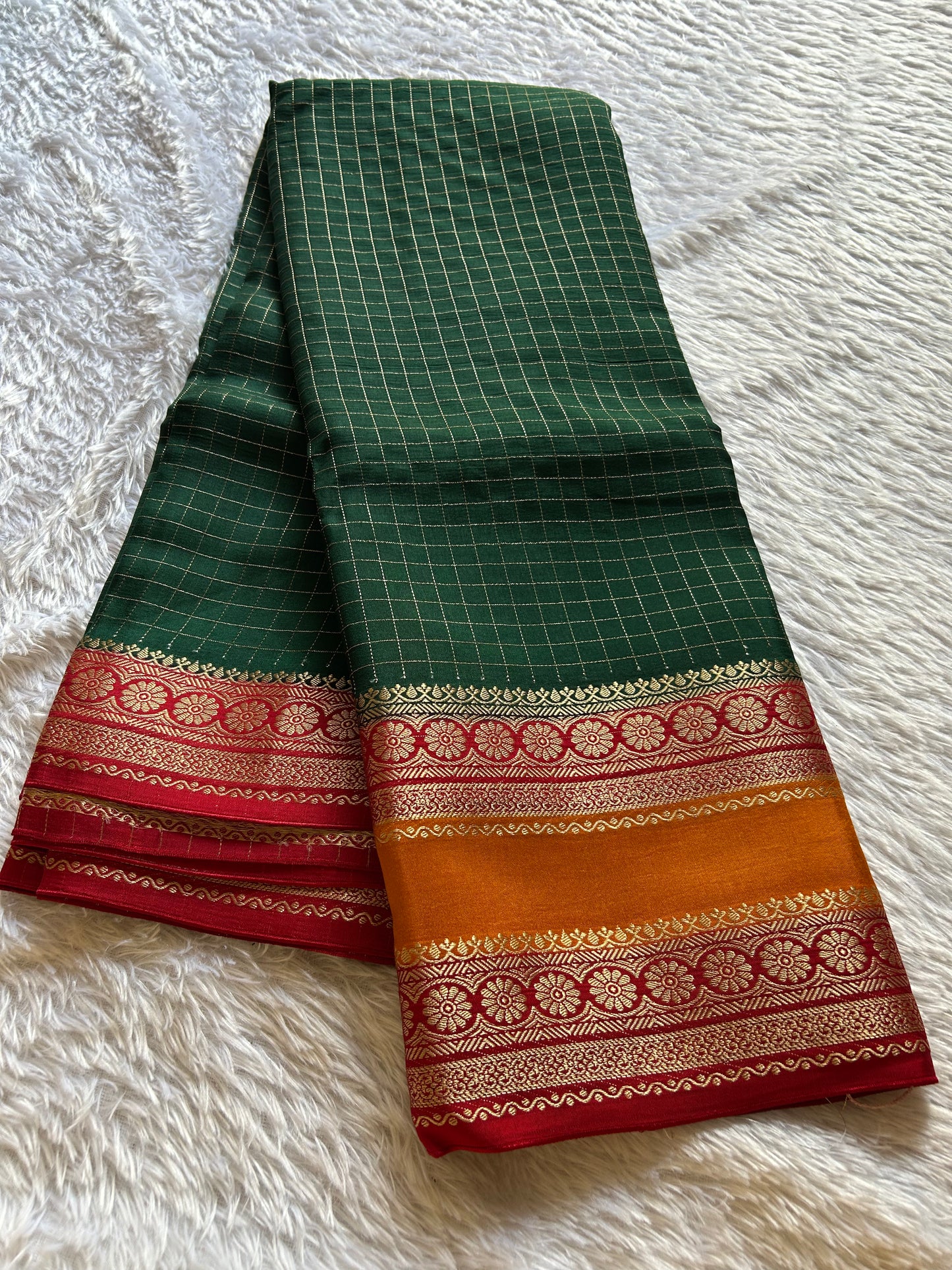 SS105 : Green-orange-red