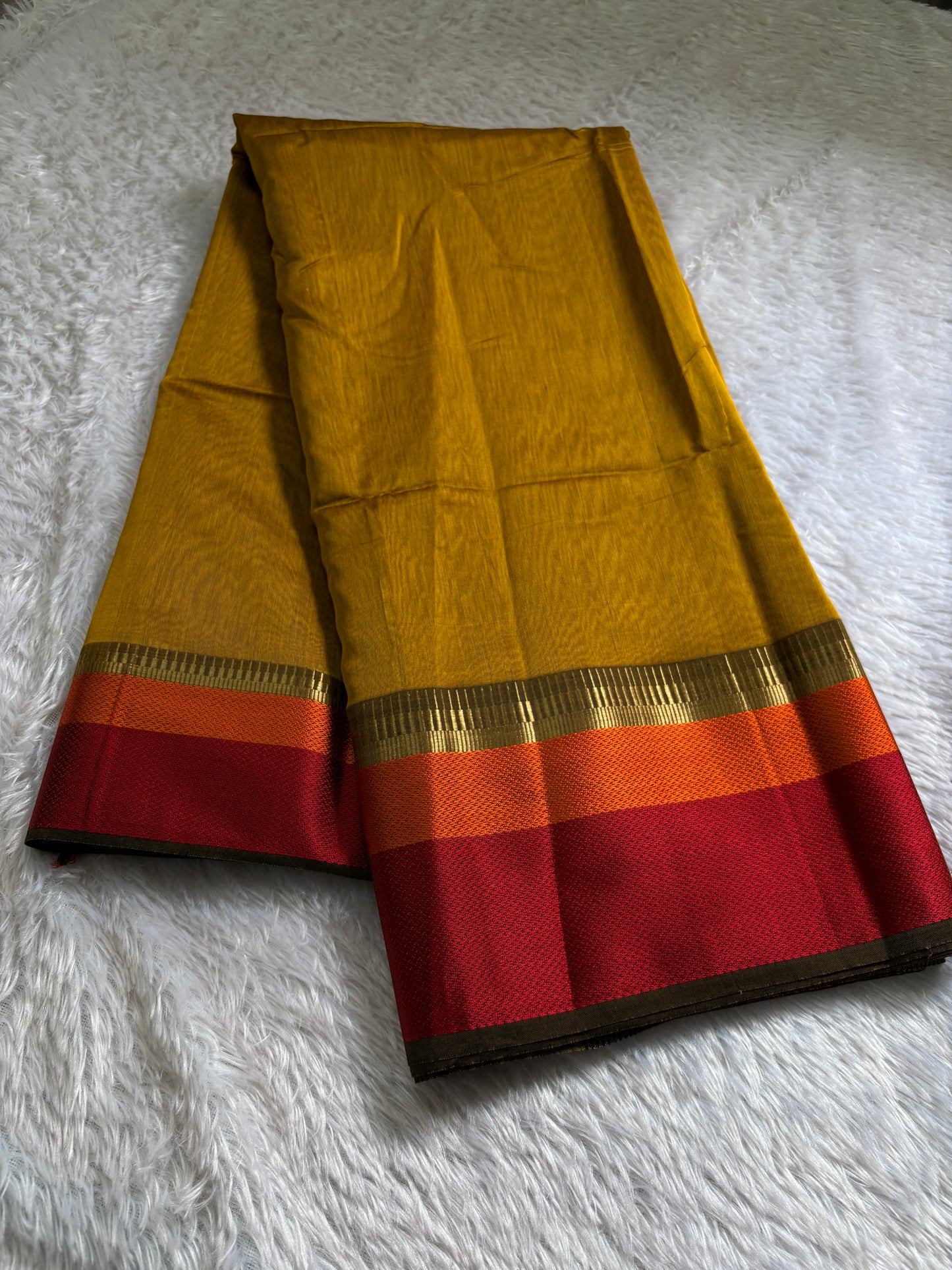 MCS101 (3D) : Olive gold-orange-red