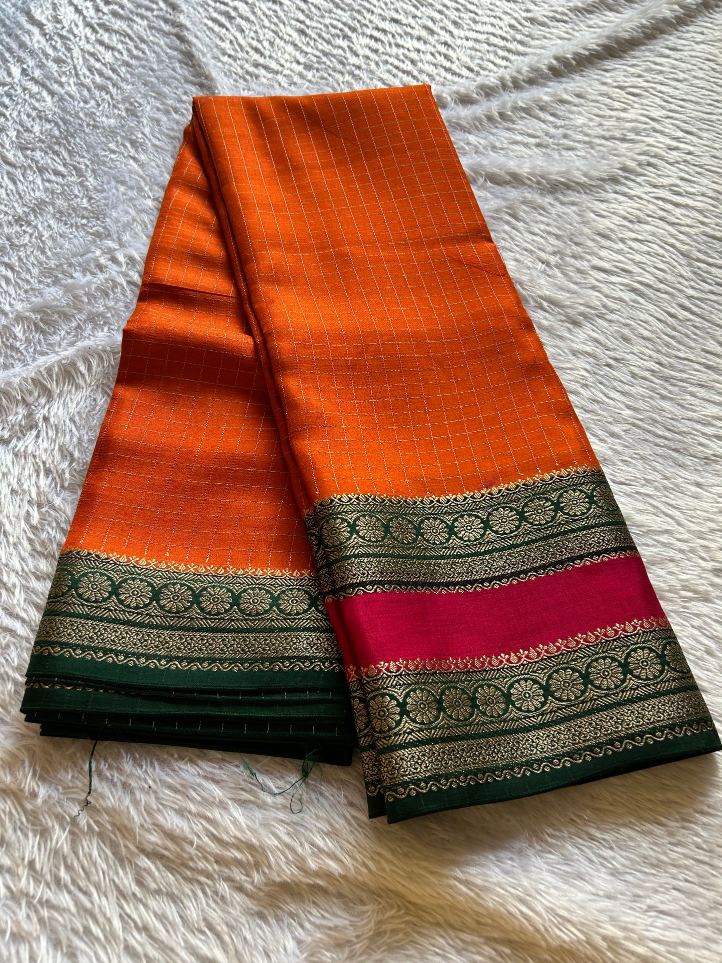 SS105 : Orange-pink-green