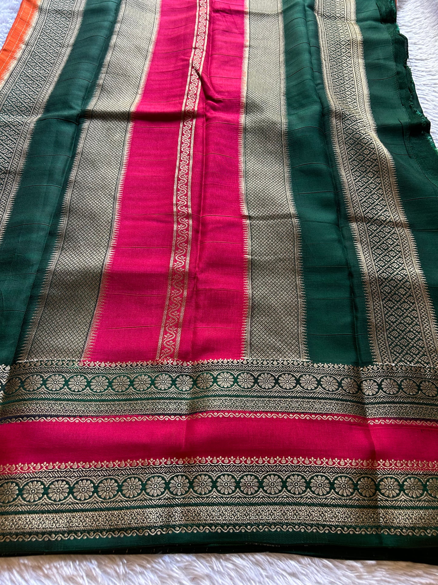 SS105 : Orange-pink-green