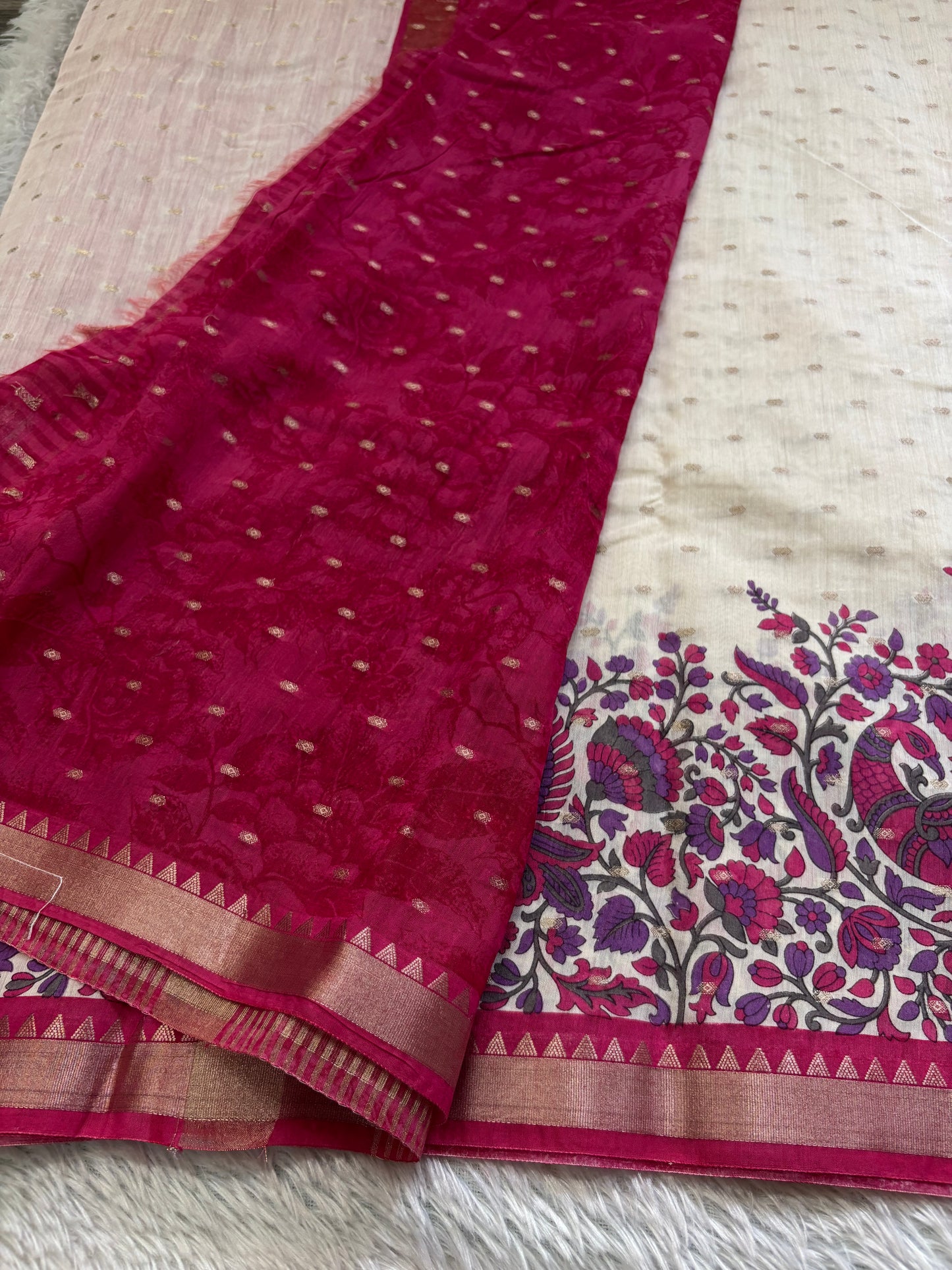 NAL211 (2D) : Off white-rani pink