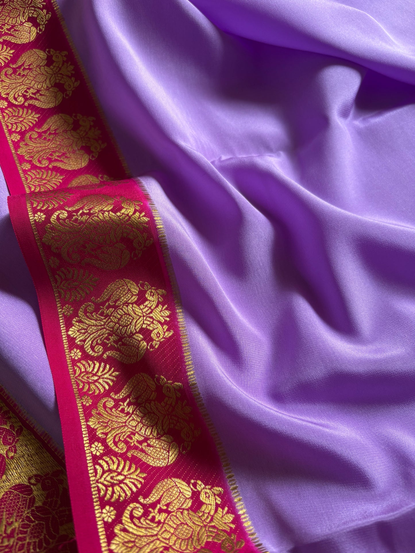 Veera (2D) : Lavender-rani pink