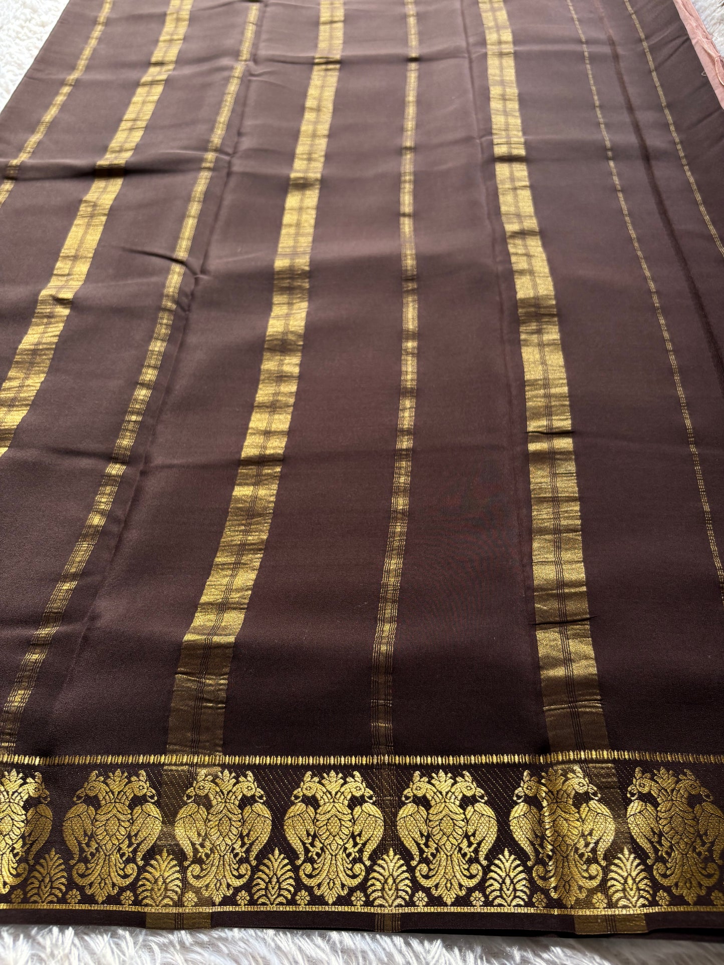 Veera (2D) : Powder pink-chocolate brown
