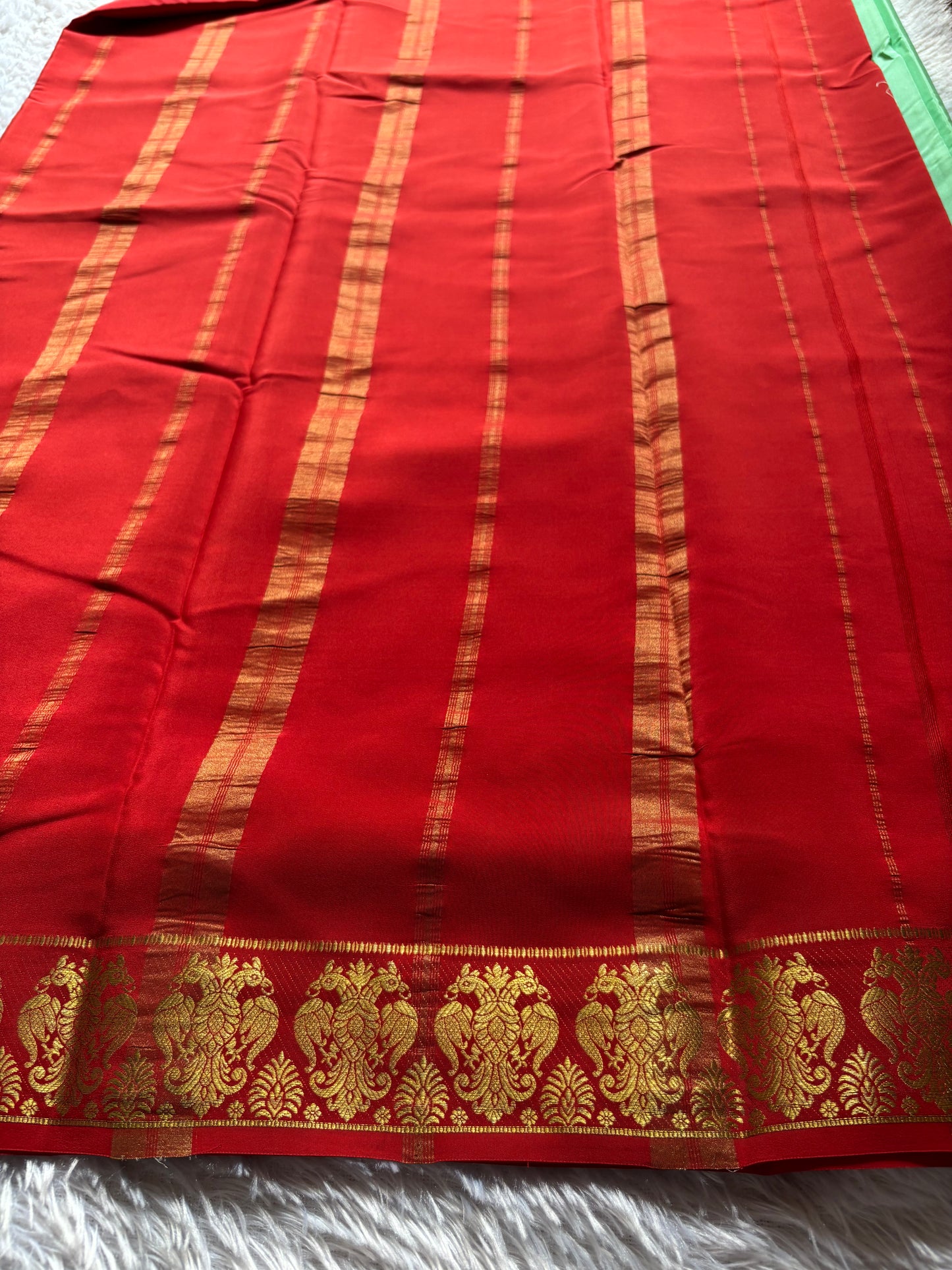 Veera (2D) : Mint green-red