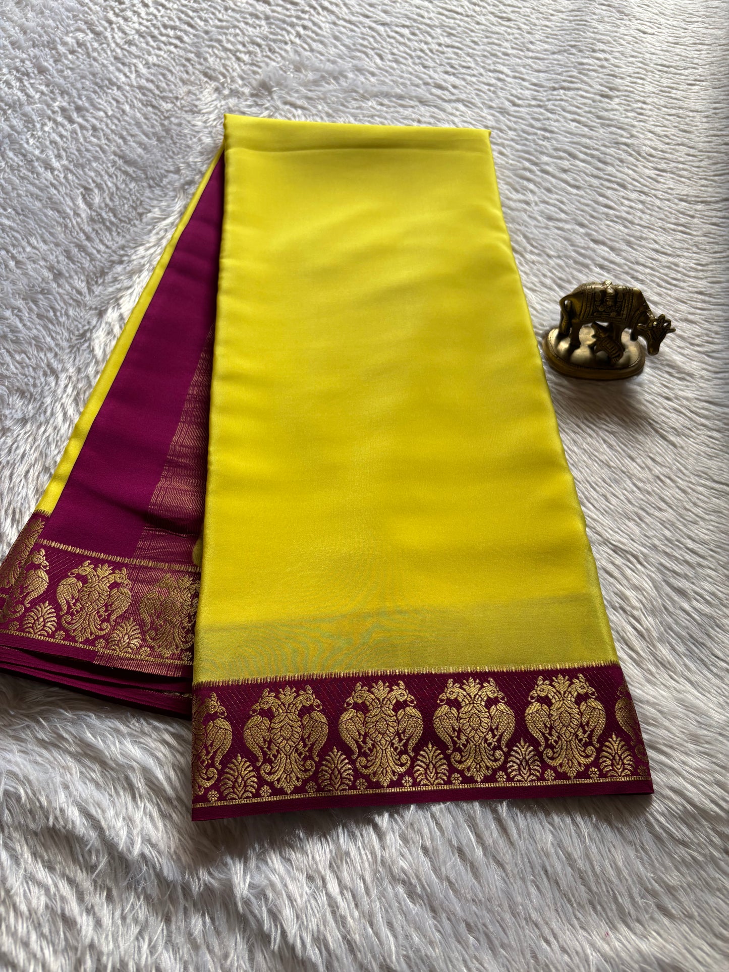 Veera (2D) : Lemon yellow- deep magenta