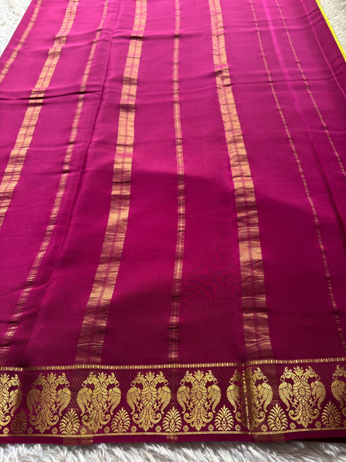 Veera (2D) : Lemon yellow- deep magenta
