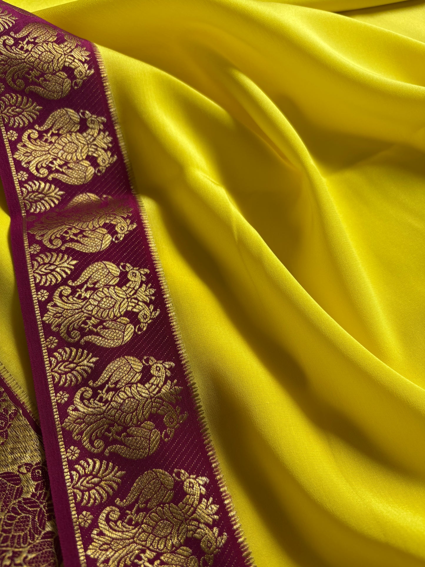 Veera (2D) : Lemon yellow- deep magenta