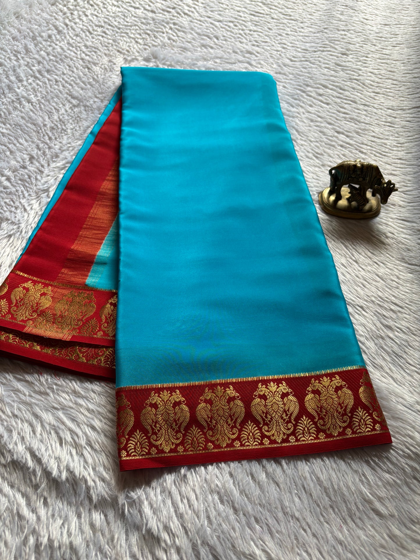 Veera (2D) : Ananda blue-red