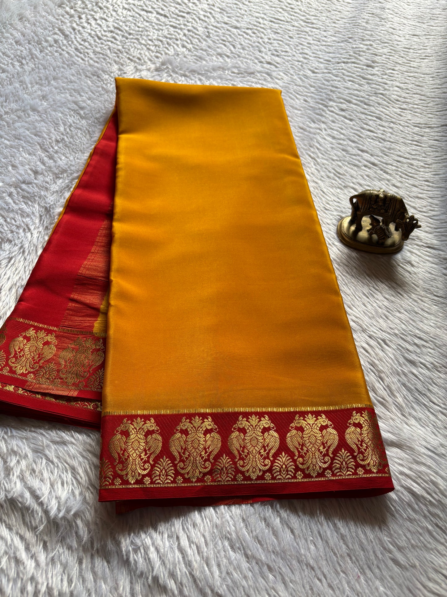 Veera (2D) : Golden yellow-red