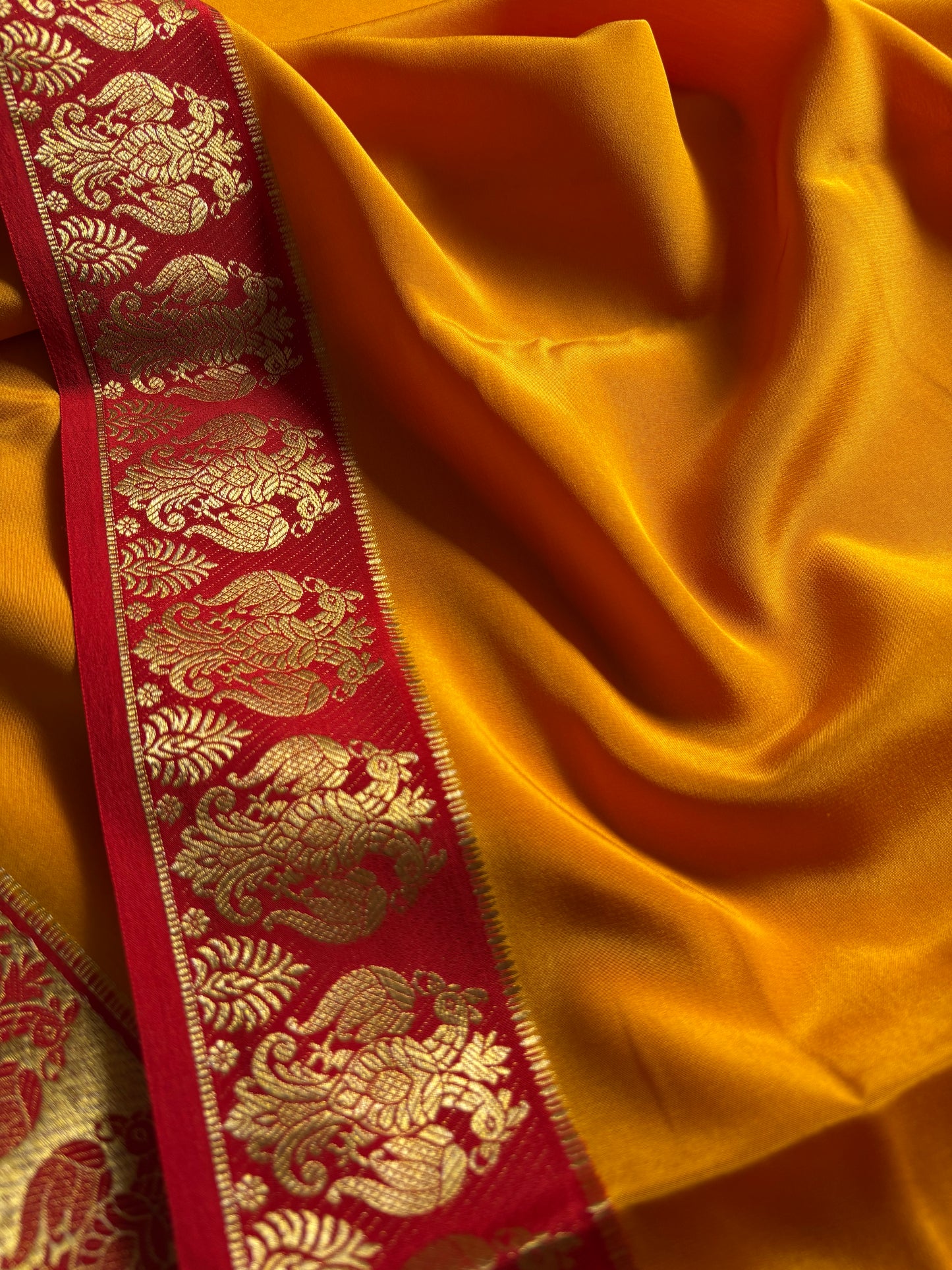 Veera (2D) : Golden yellow-red