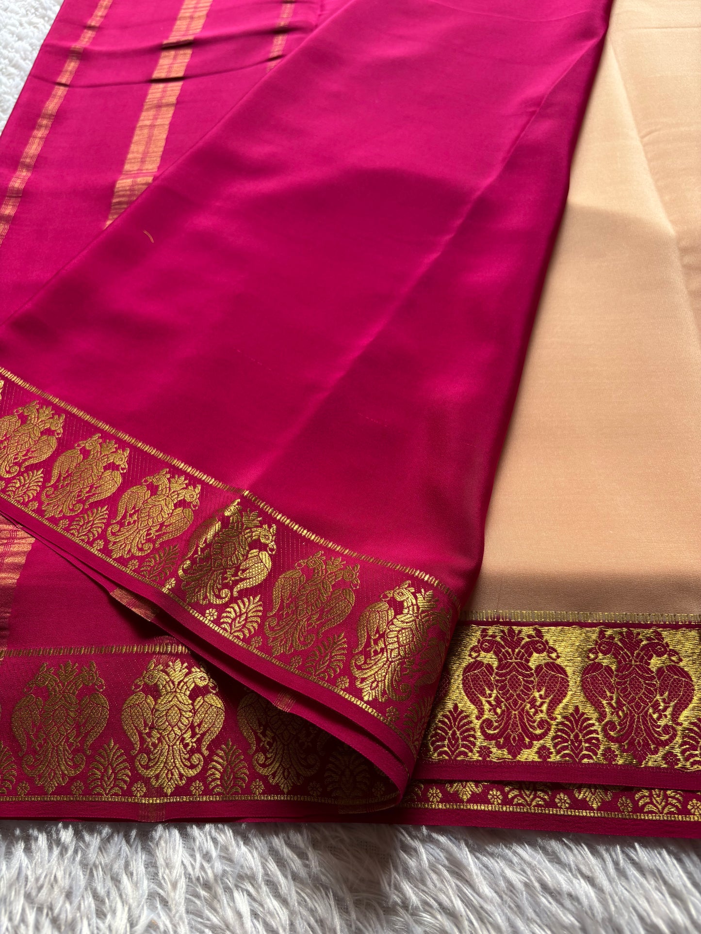 Veera (2D) : Pinkish beige-rani pink
