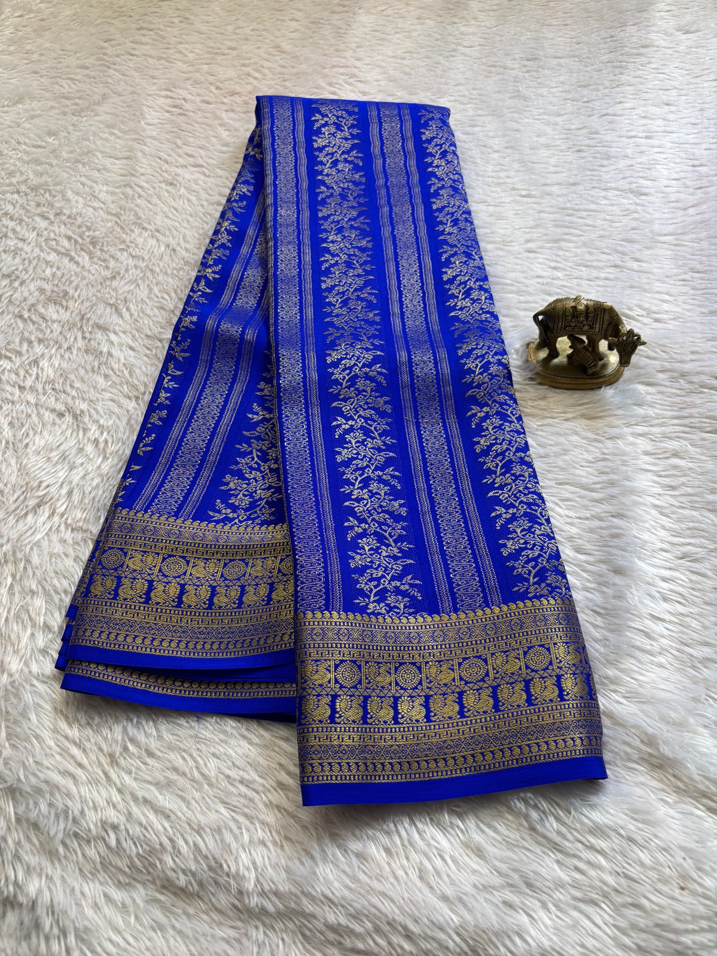 Vydurya : Solid Royal blue