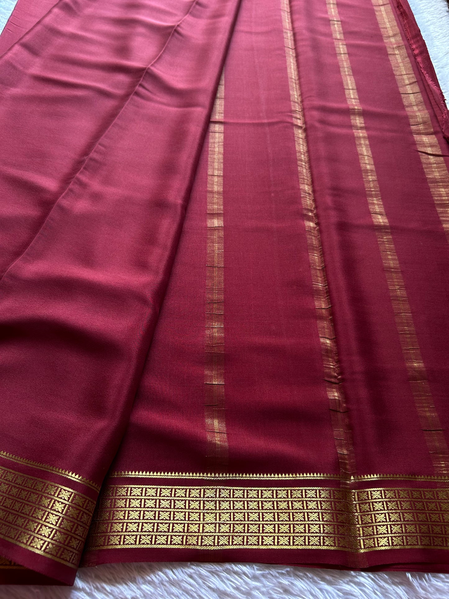 Charvi : Solid Maroon