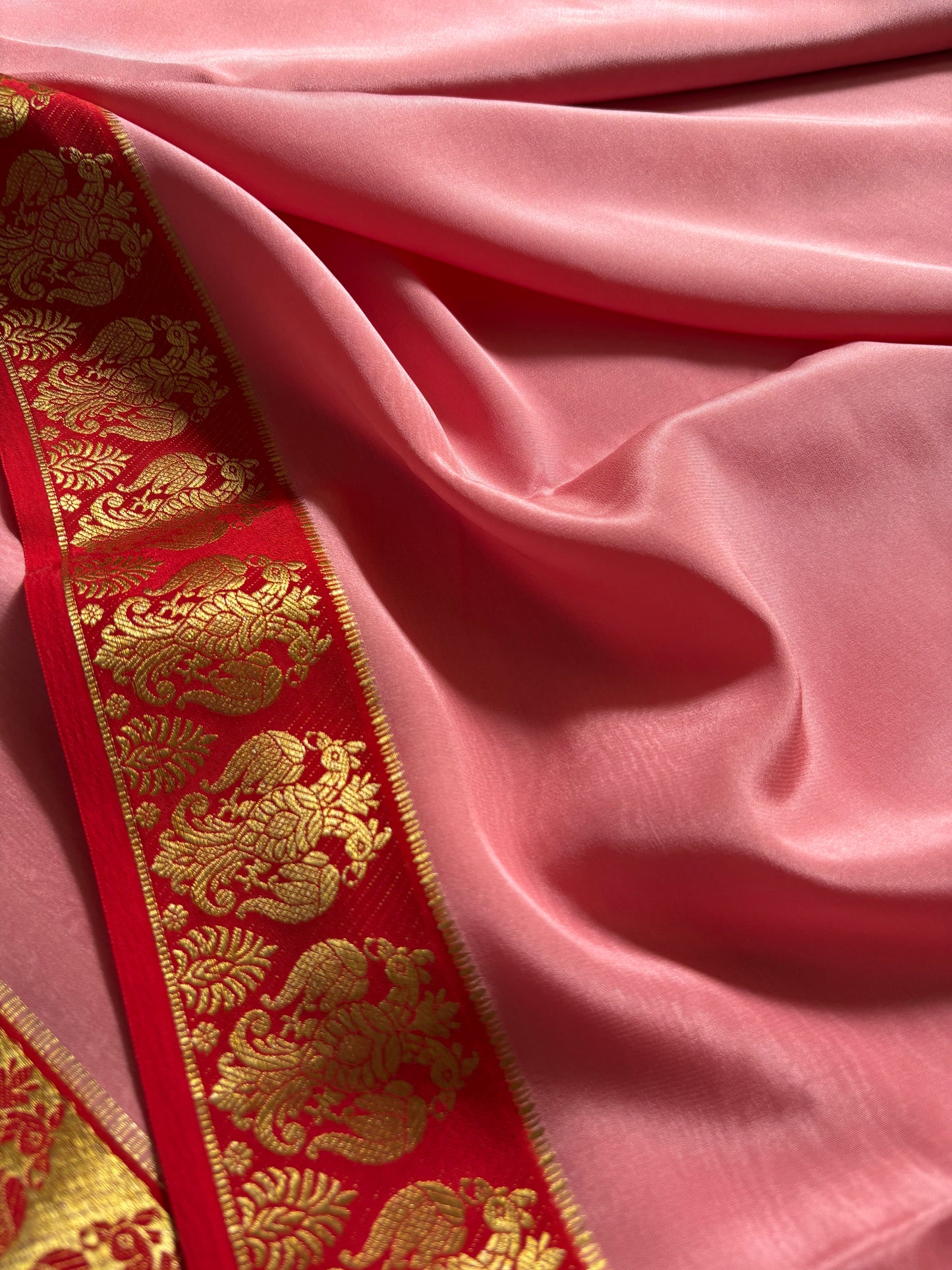 Veera (2D) : Rose pink-red