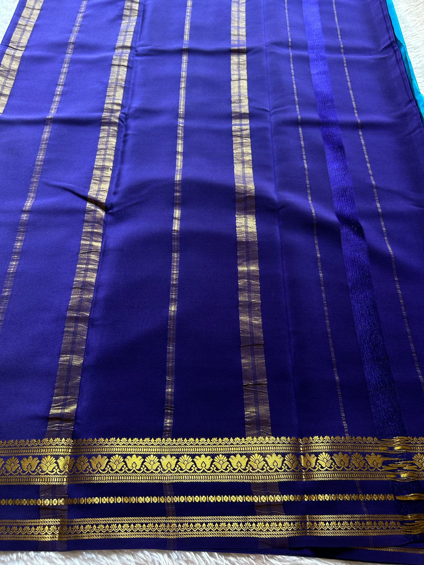 Padmaja (2D) : Ananda blue-navy blue