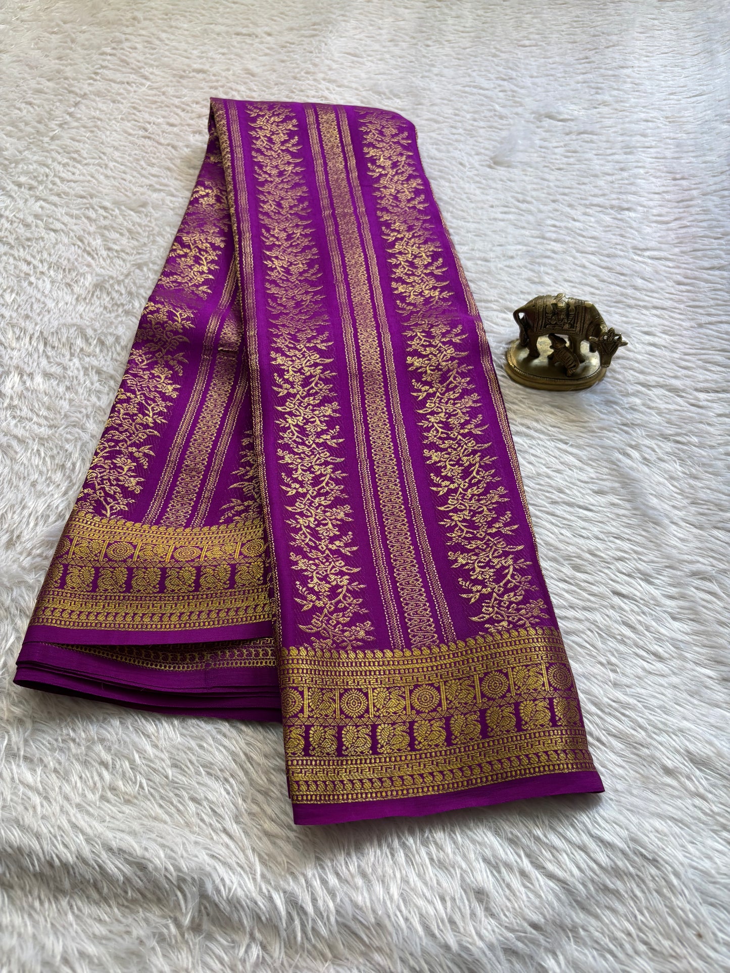 Vydurya : Solid Purple