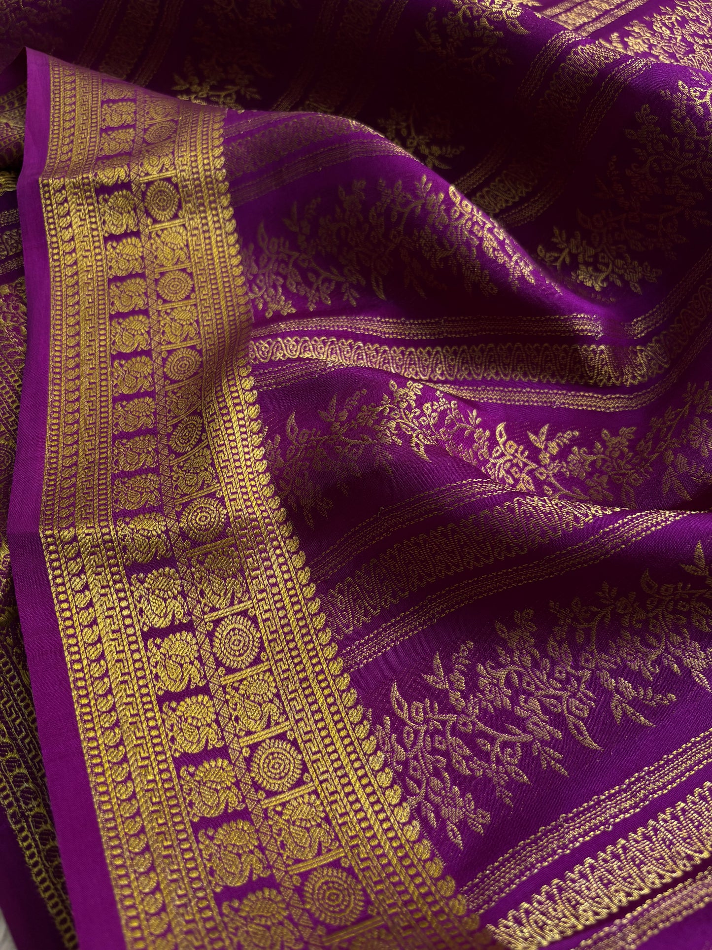 Vydurya : Solid Purple