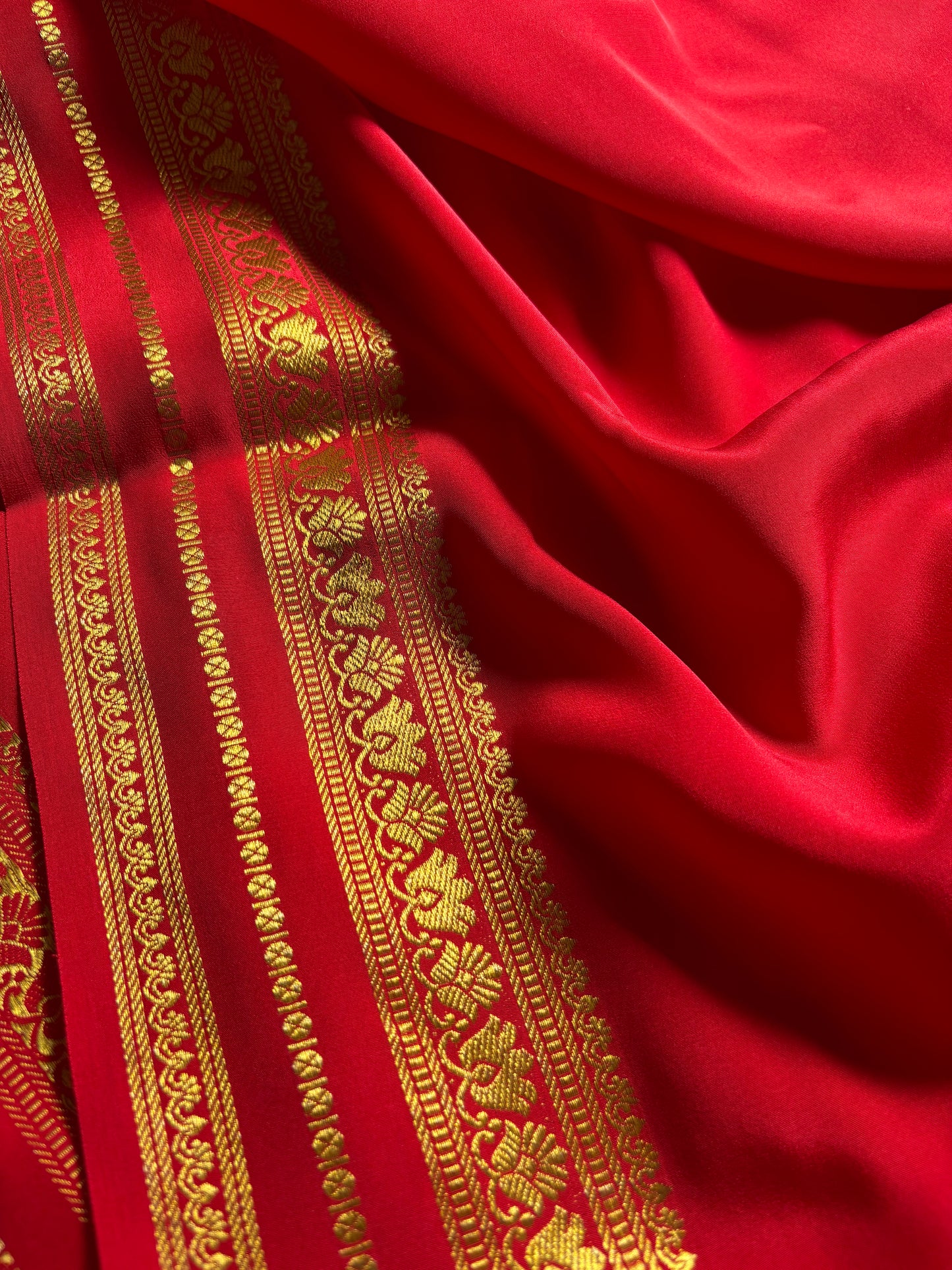 Padmaja : Solid Red