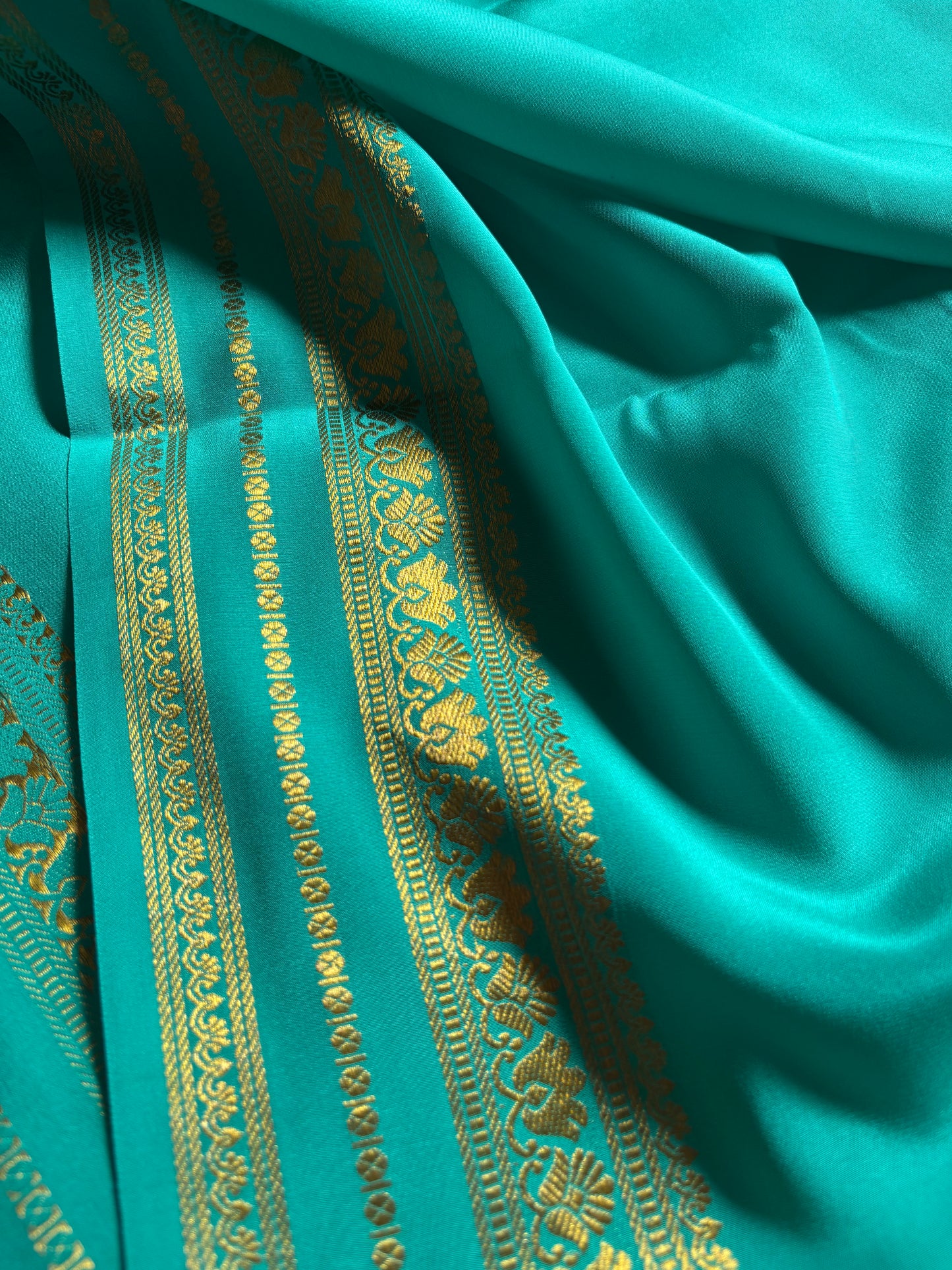 Padmaja : Solid Sea blue