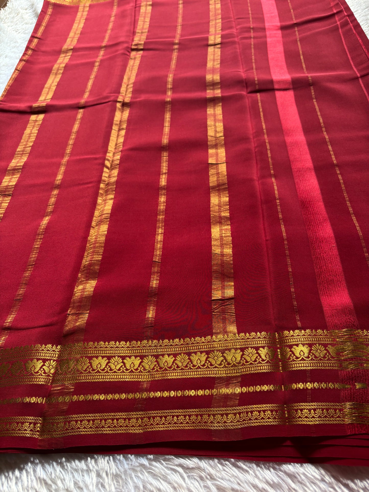 Padmaja : Solid Dark red
